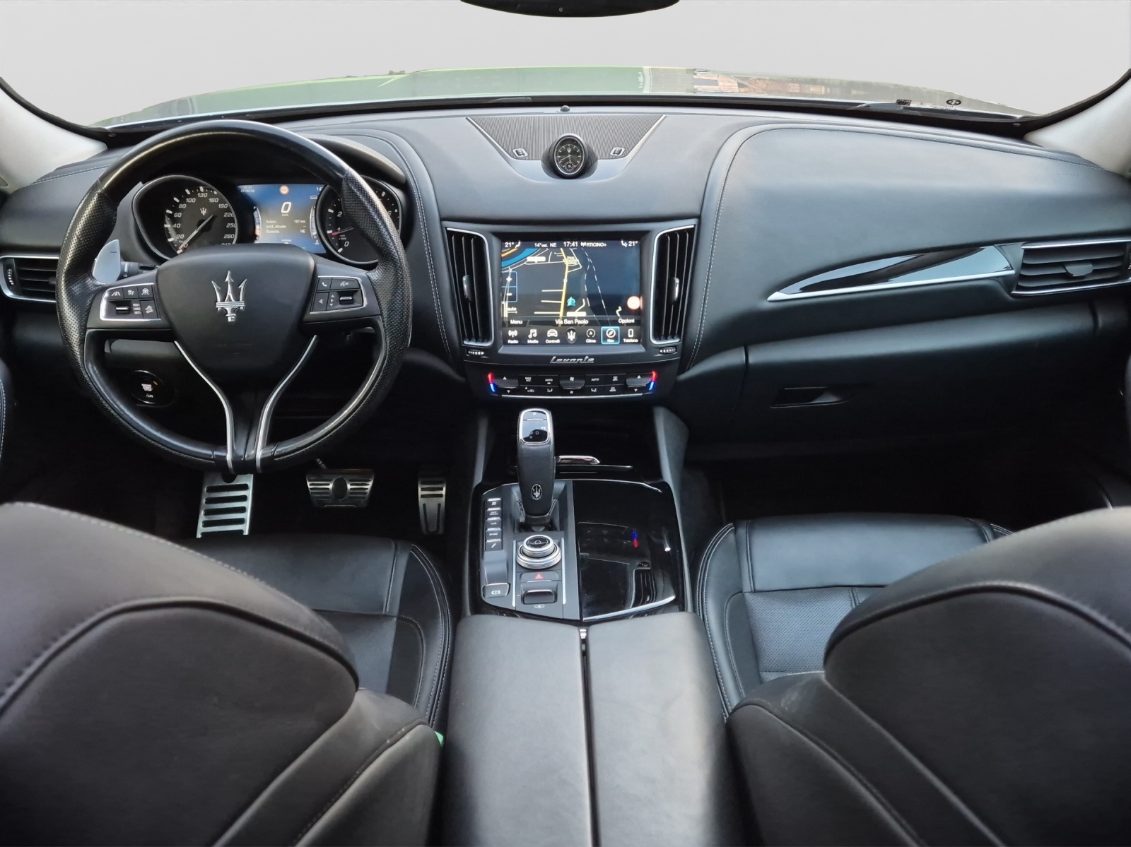 MASERATI Levante 3.0 V6 GranSport Automatica-image-12