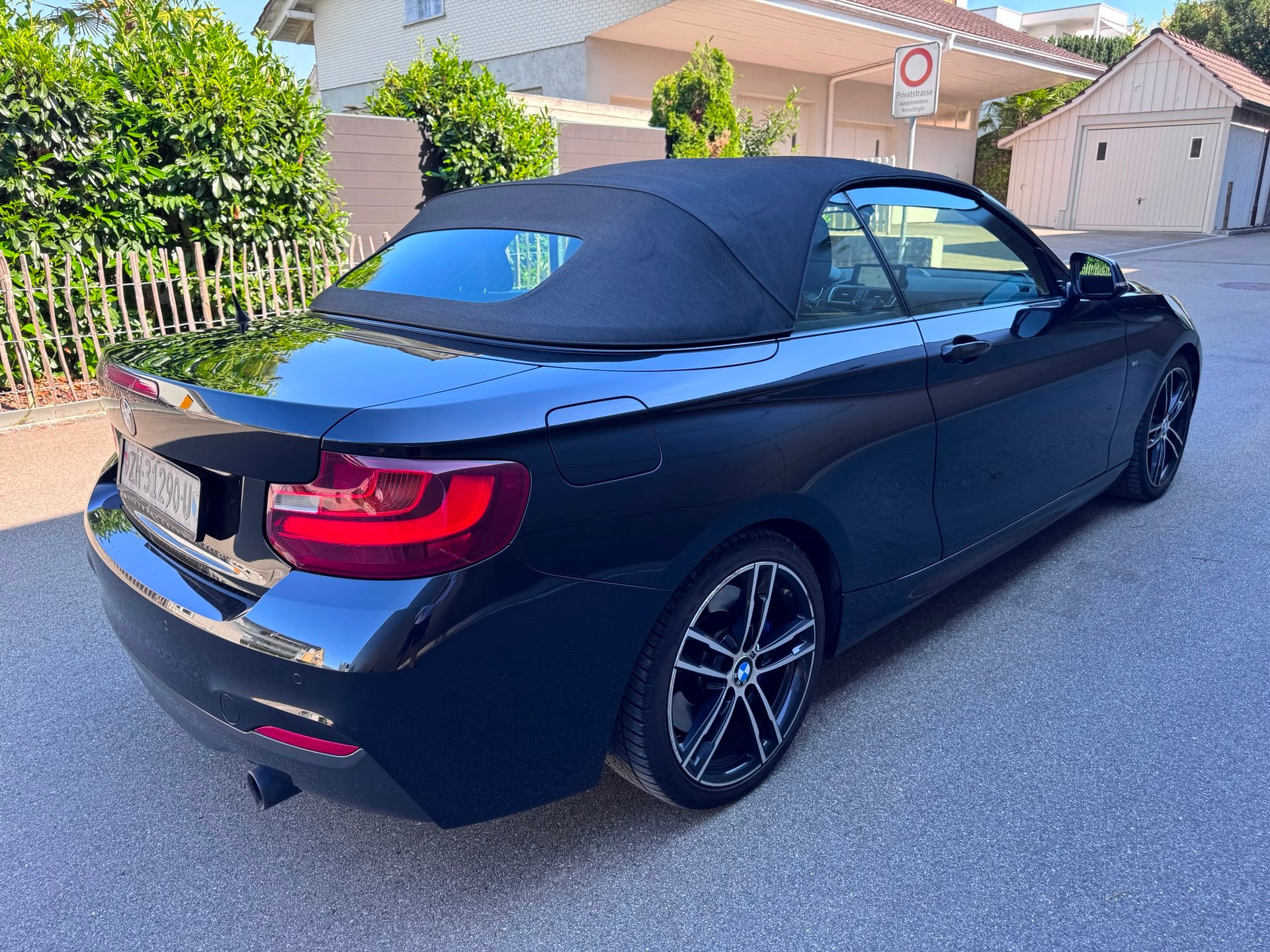 BMW M240i xDrive Steptronic-image-4