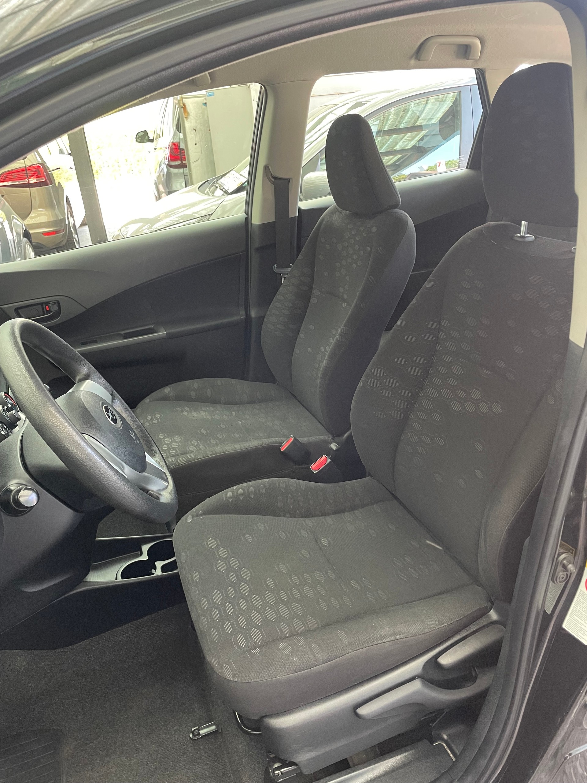 SUBARU Trezia 1.3i Swiss-image-7