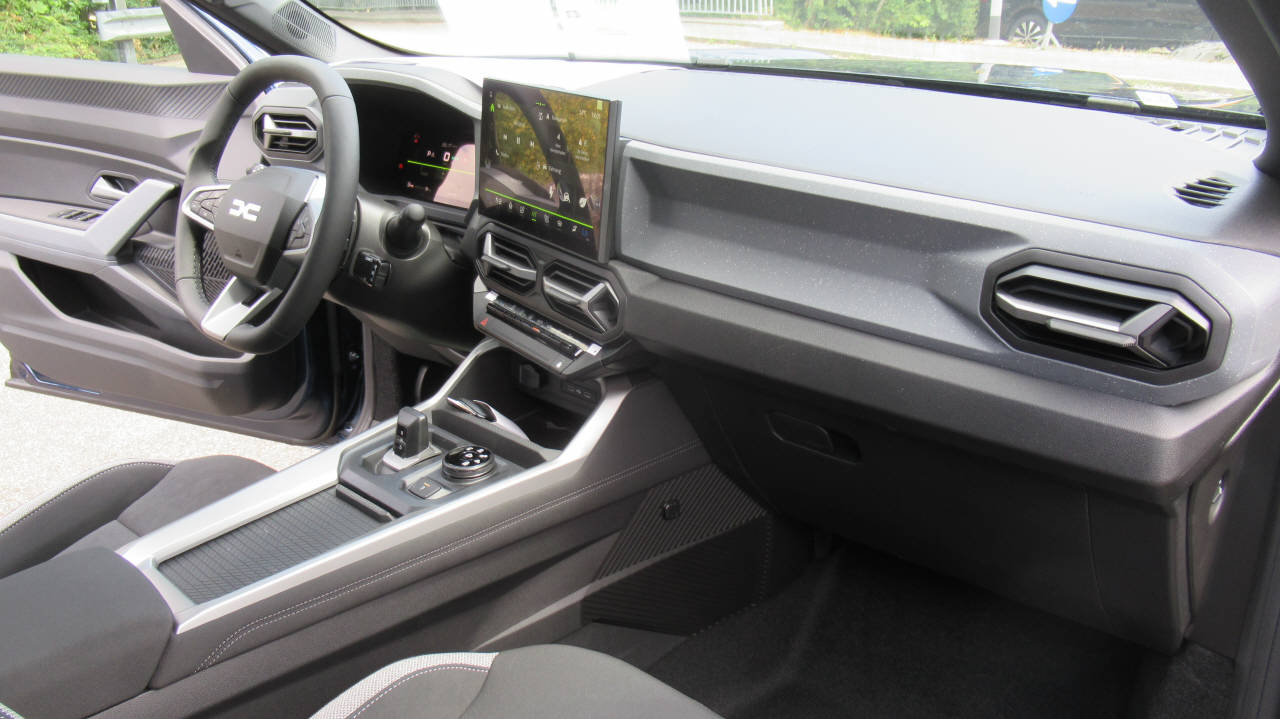 DACIA Bigster 1.2 Hybrid Journey 4WD-image-10