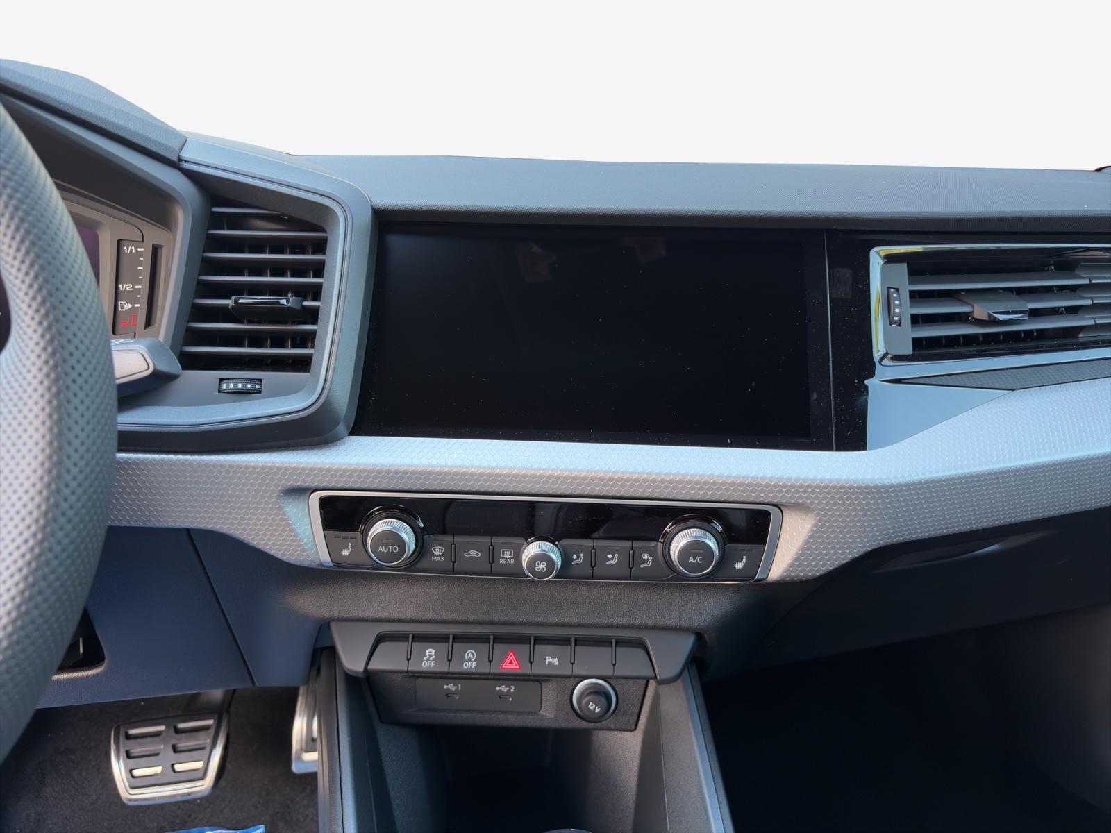AUDI A1 Sportback 30 TFSI S Line Attraction S-tronic-image-6