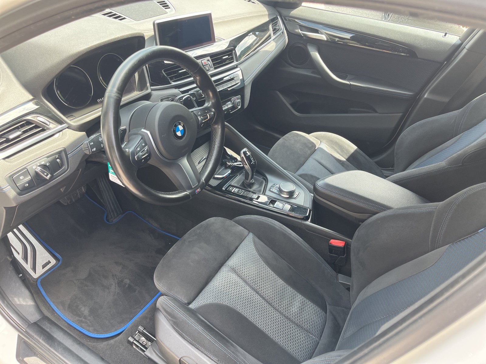 BMW X2 20d xDrive SAG-image-8