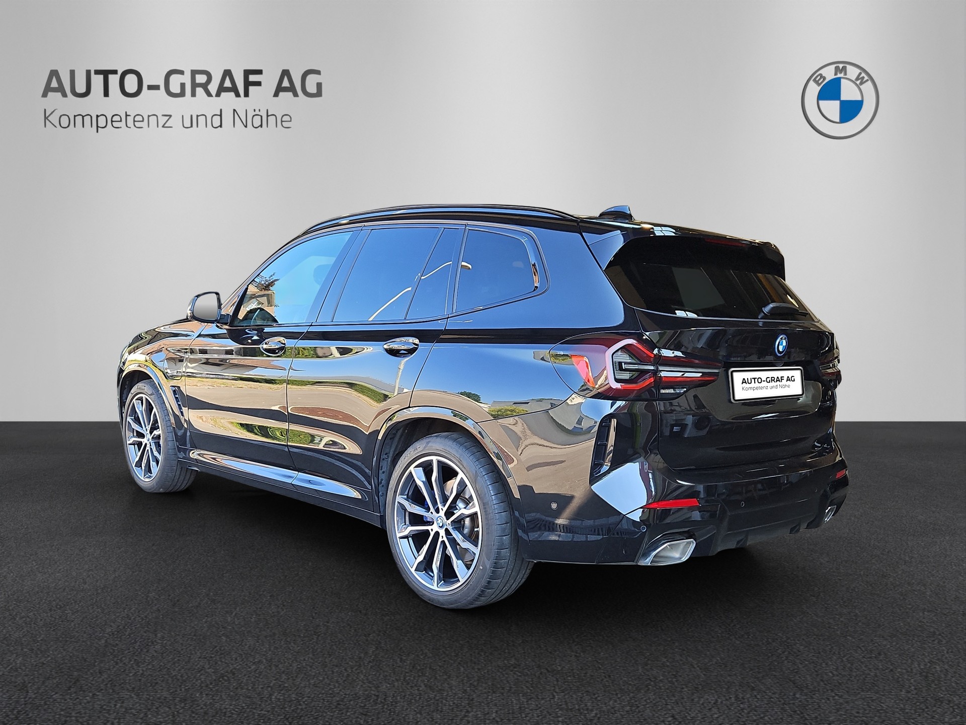 BMW X3 30e M Sportpaket xDrive SAG-showroom-element-3