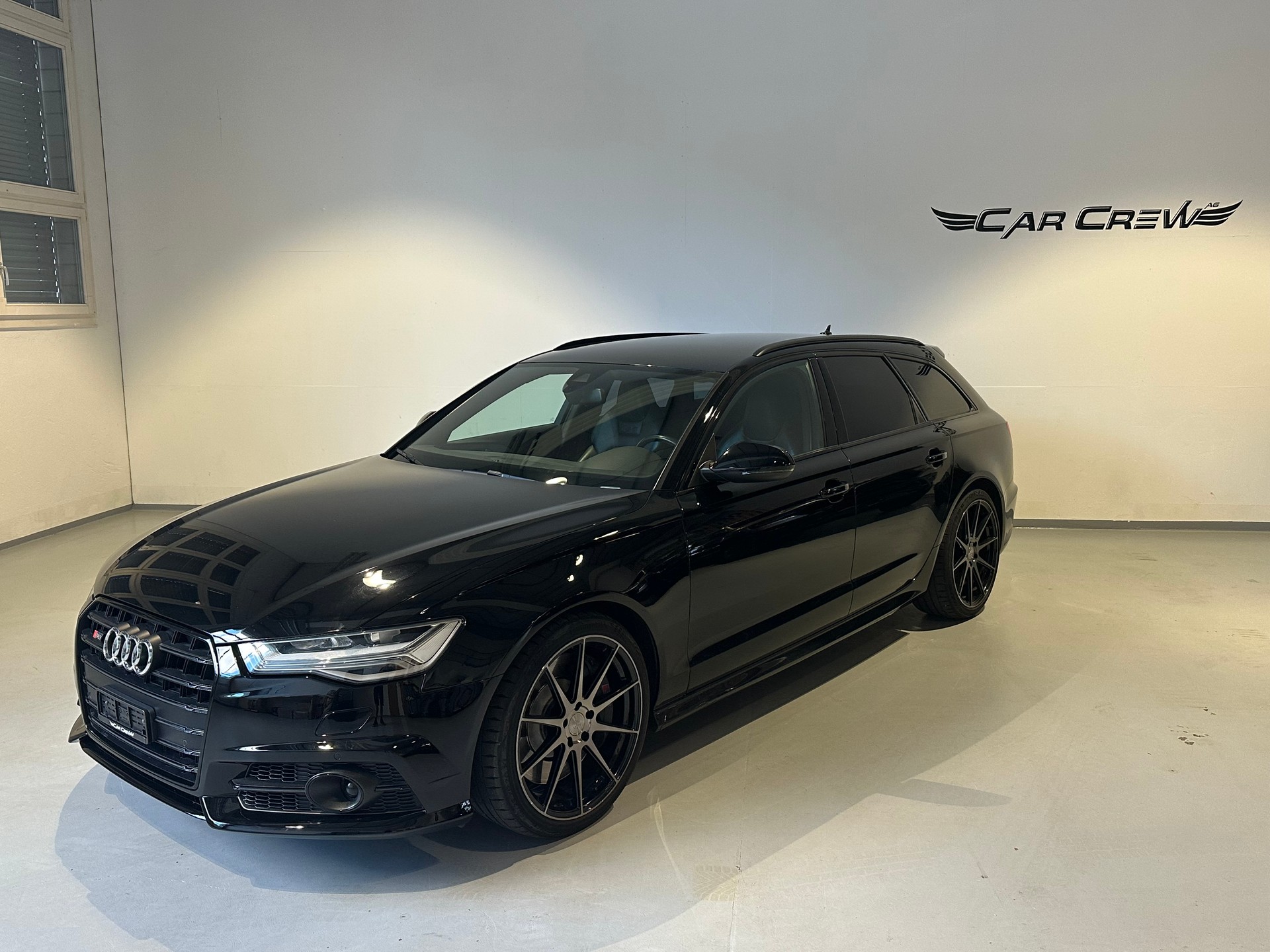 AUDI S6 Avant 4.0 TFSI V8 quattro S-tronic-image-0