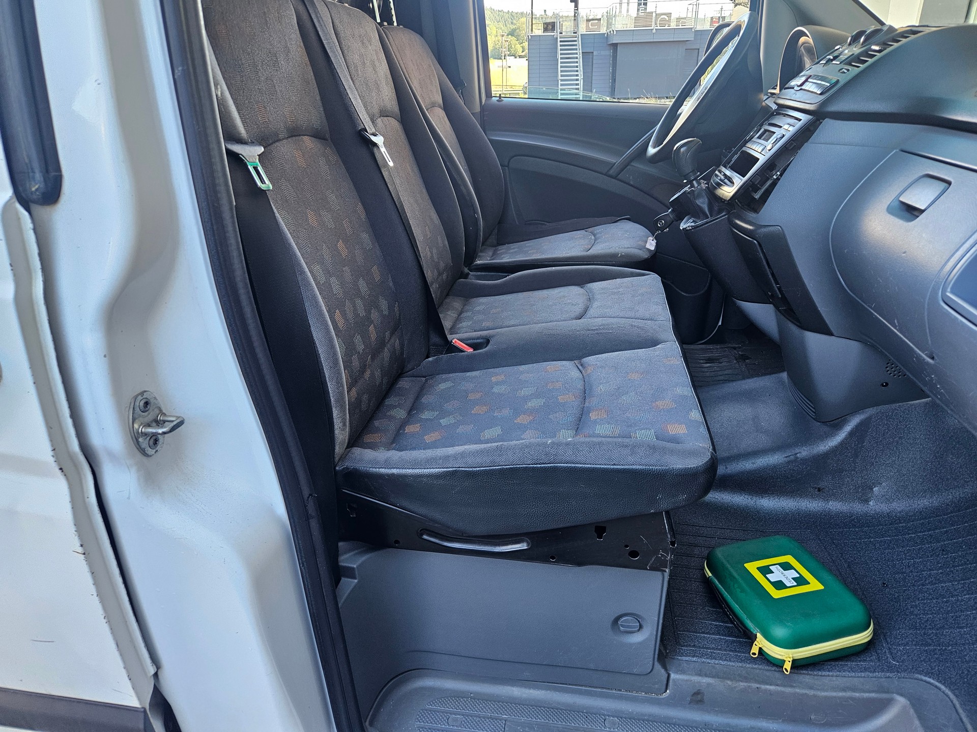 MERCEDES-BENZ Vito 109 CDI L-image-9