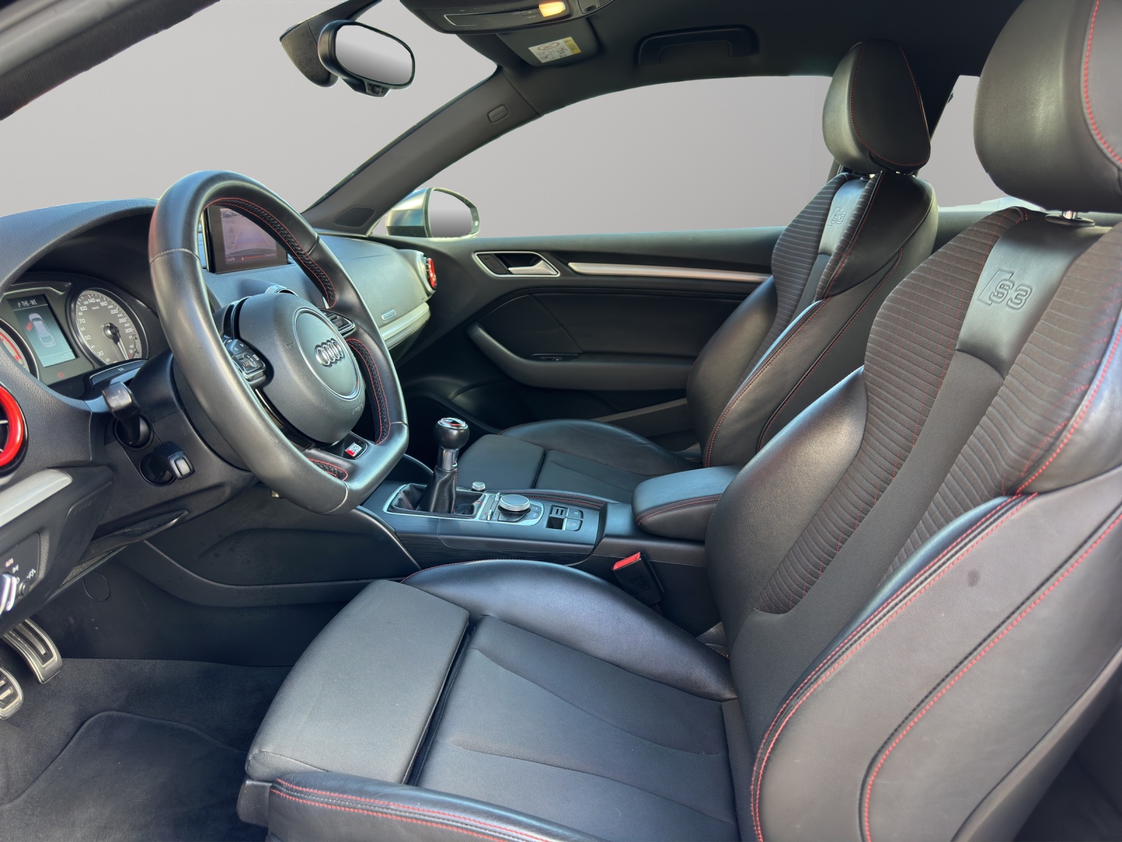AUDI S3 2.0 TFSI quattro 3-Türer Handschaltung-image-8