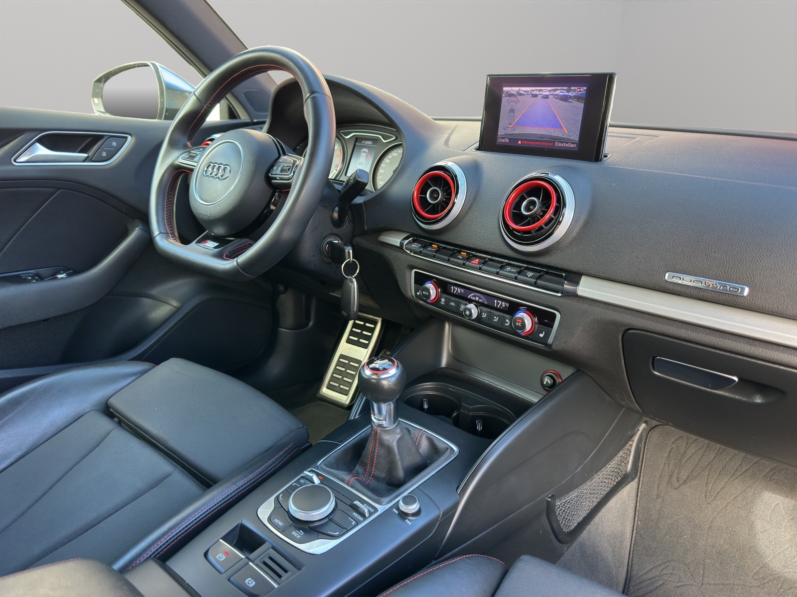 AUDI S3 2.0 TFSI quattro 3-Türer Handschaltung-image-12