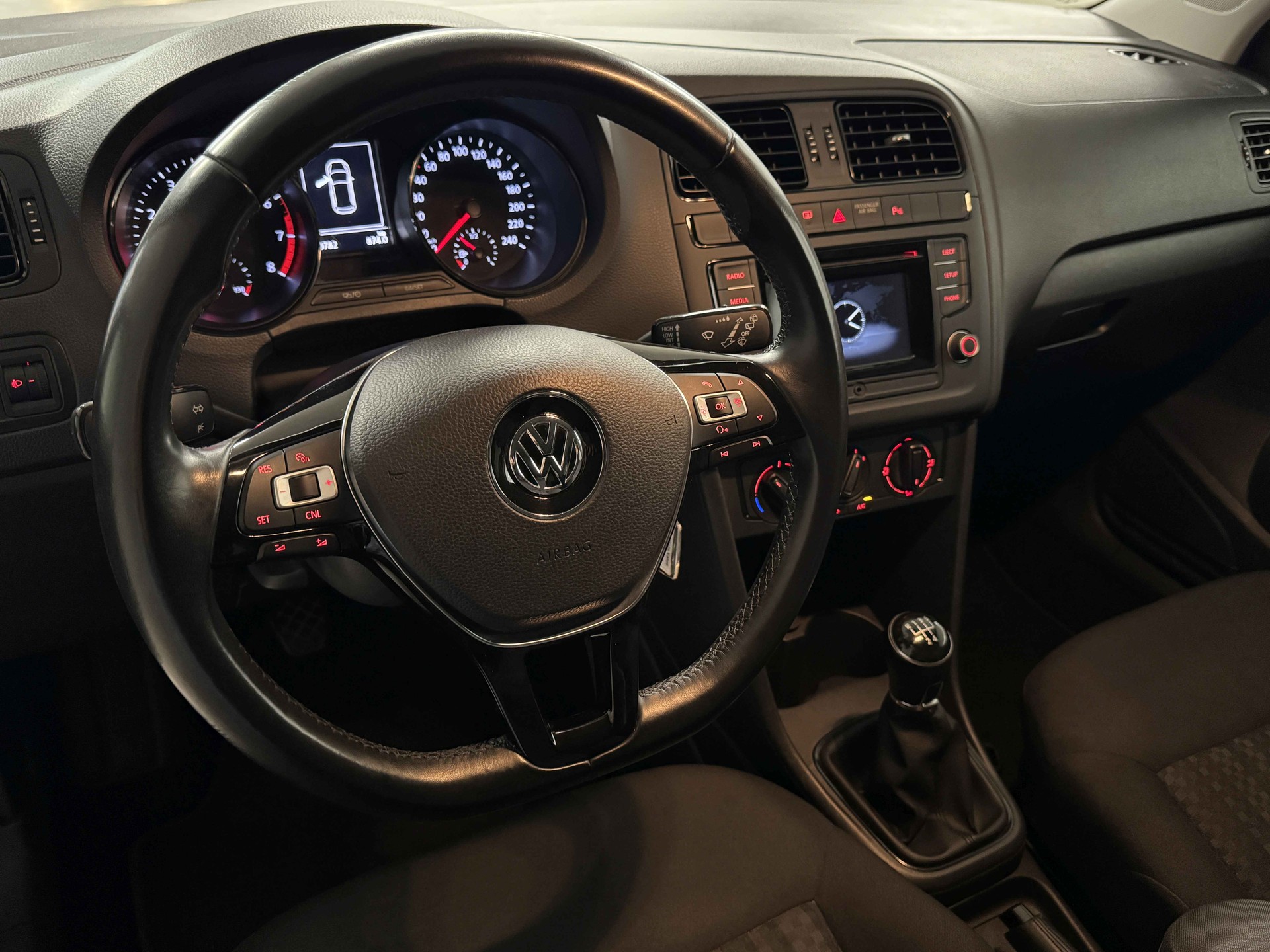 VW Polo 1.2 TSI BMT Value-image-7