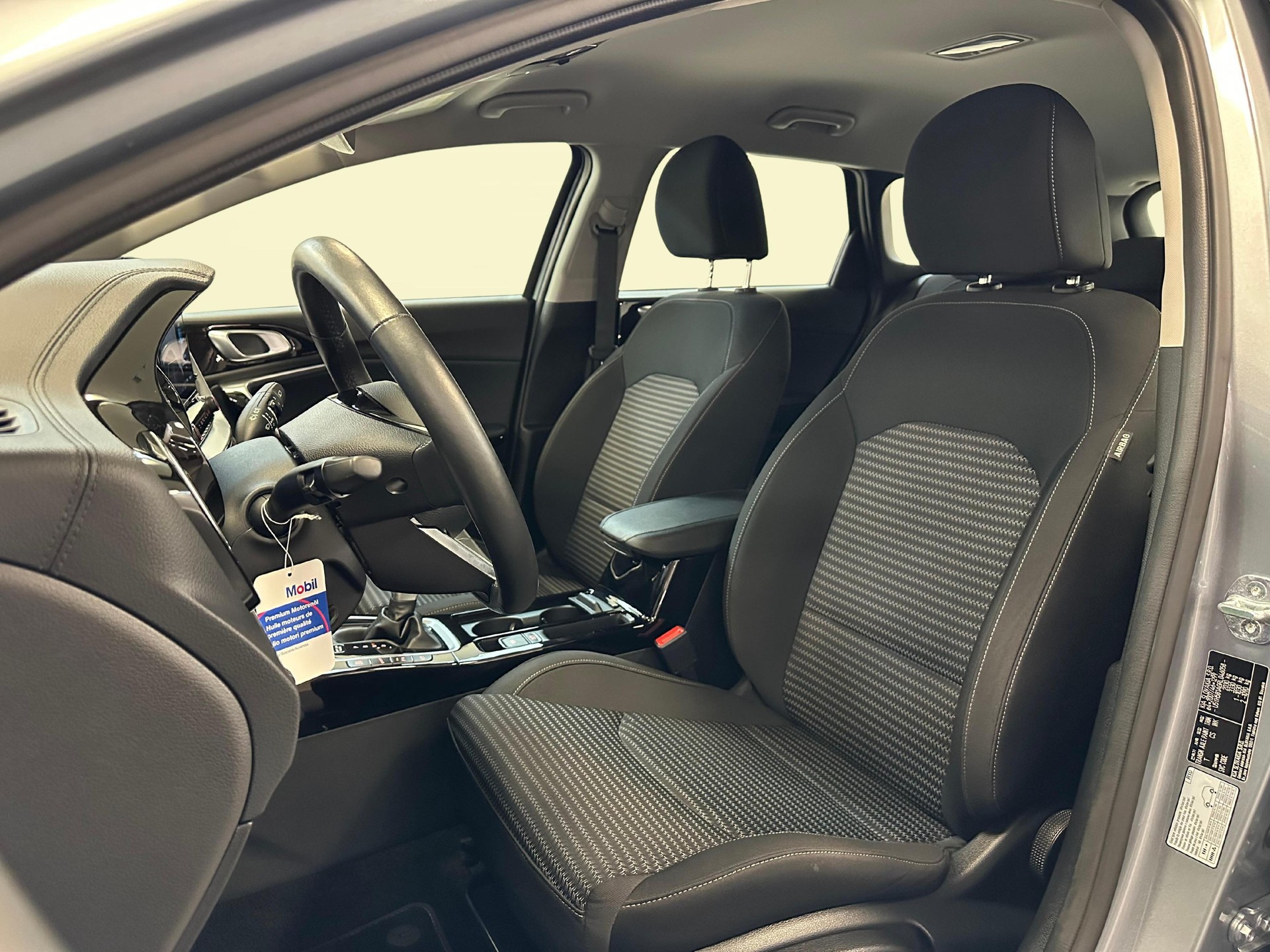 KIA Ceed SW 1.6 GDi Plug-in Hybrid Power-image-4