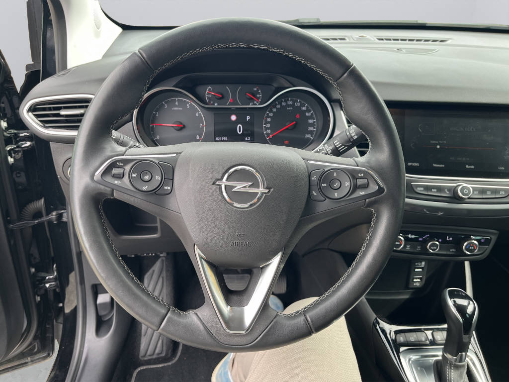 OPEL Crossland 1.2 T 130 Elegance Blitz-image-9