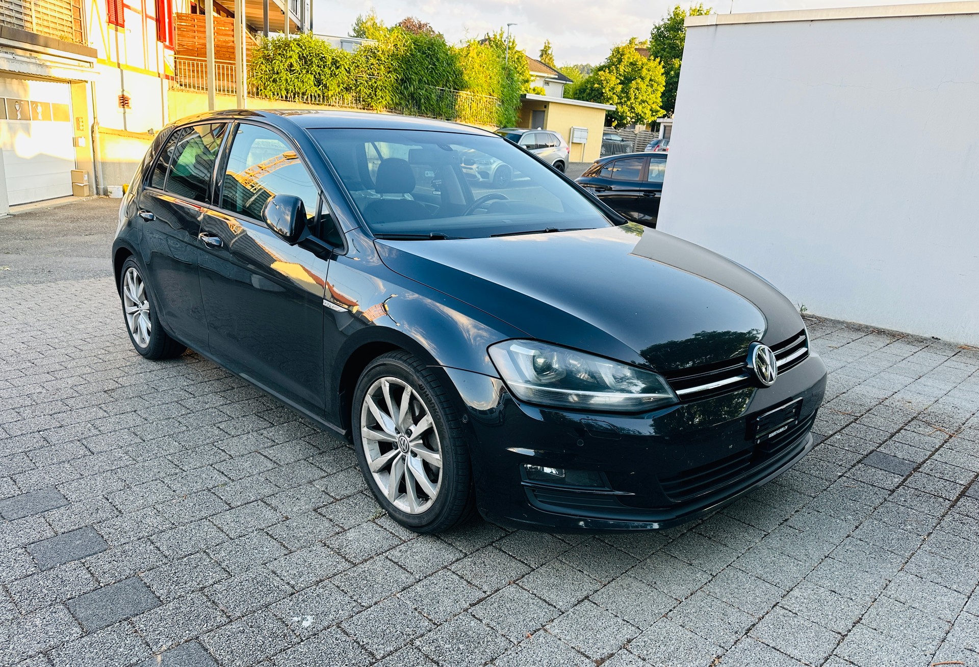 VW Golf 1.4 TSI Cup DSG-image-2
