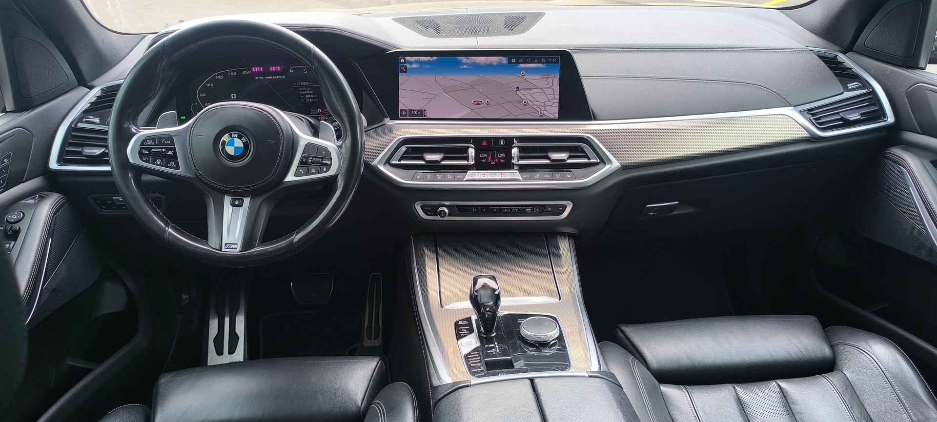 BMW X5 xDrive M50d Steptronic-image-10