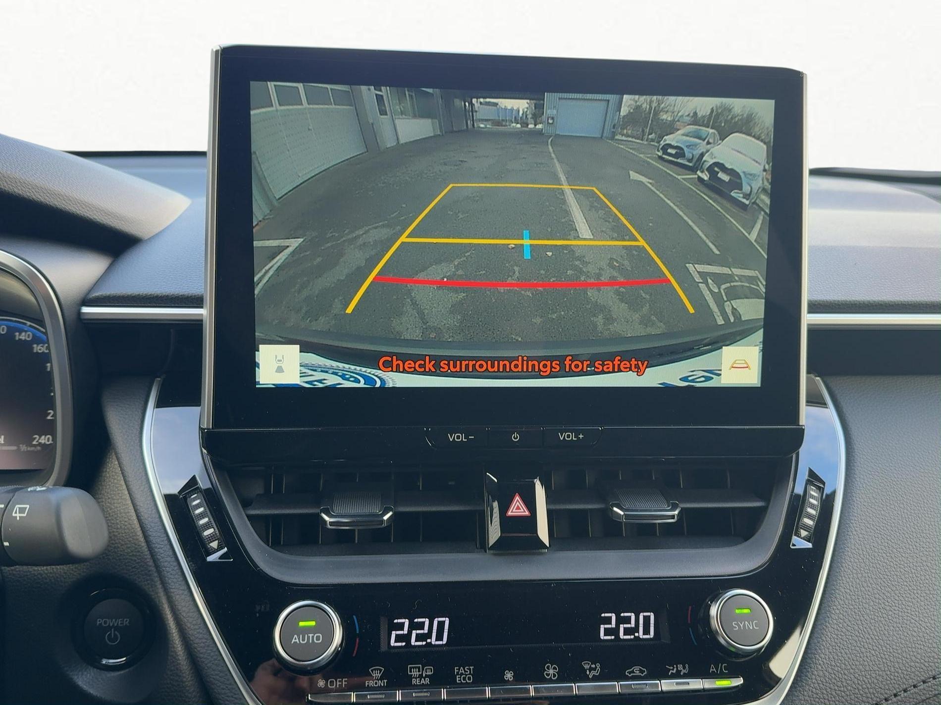 TOYOTA Corolla Cross 2.0 HSD Trend AWD-i-image-13
