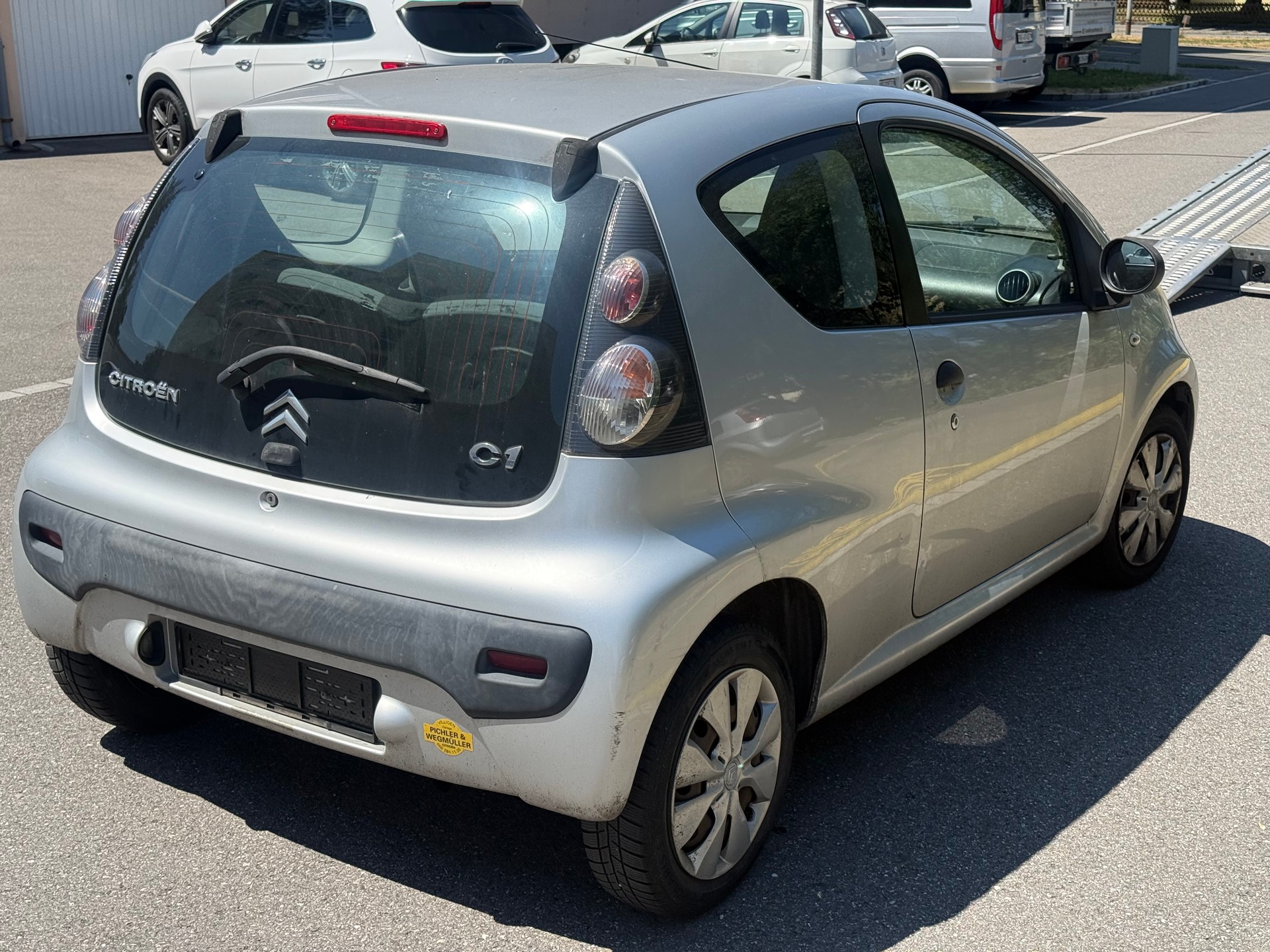 CITROEN C1 1.0i Attraction-image-2