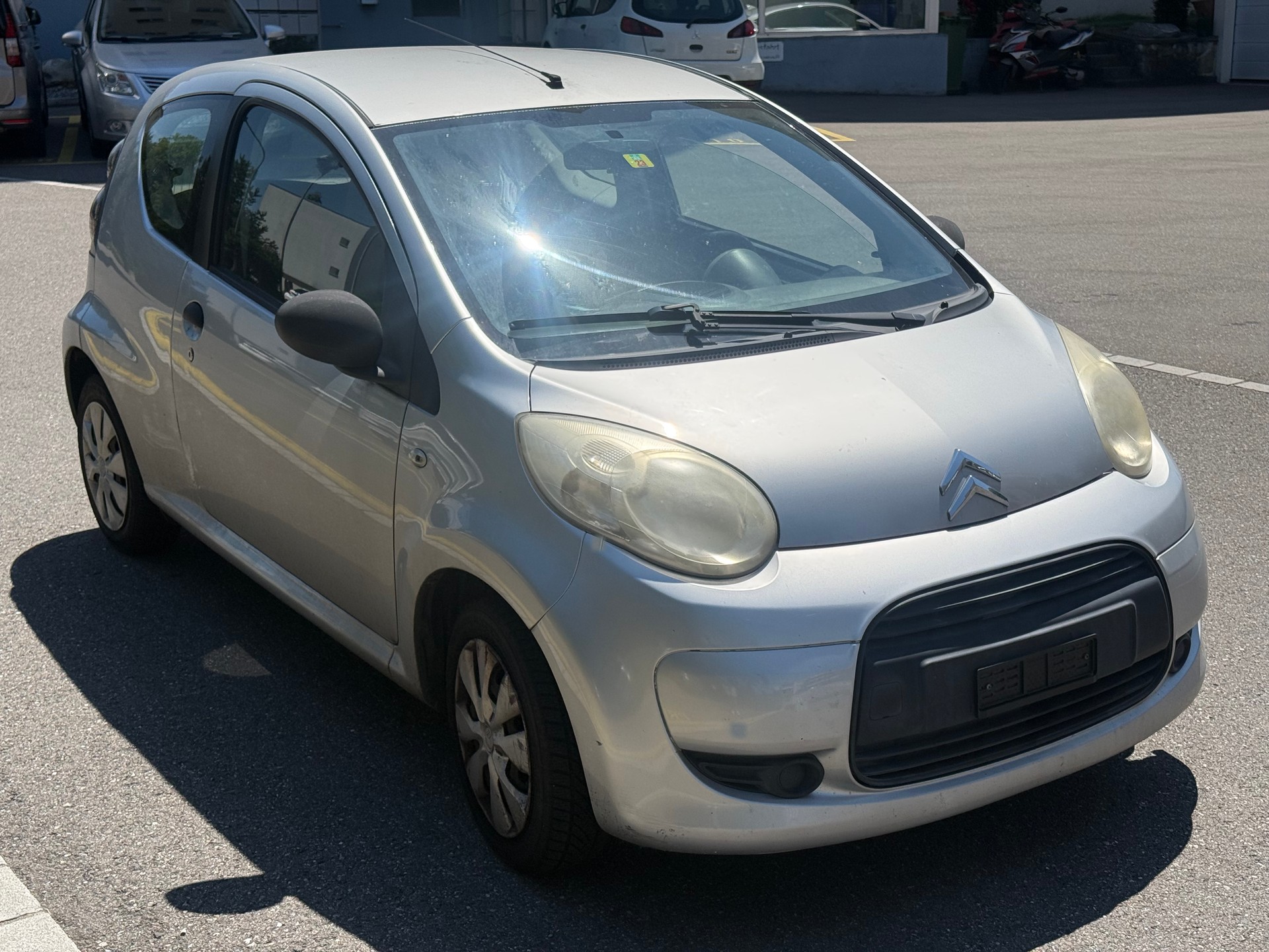 CITROEN C1 1.0i Attraction-image-0