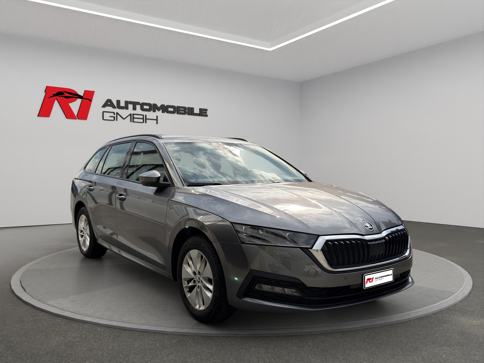 SKODA Octavia Combi 2.0 TDI DSG Ambition 4x4-image-7