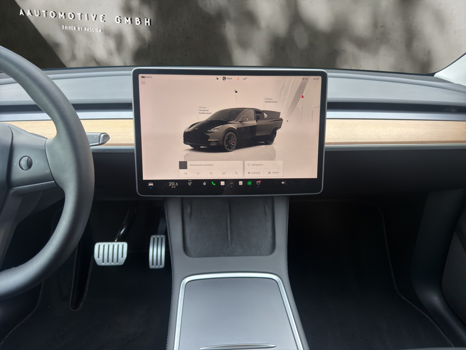 TESLA Model Y Performance-image-11