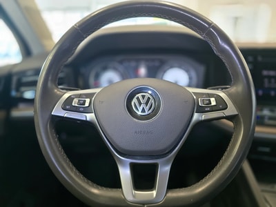 VW Touareg 3.0 TDI Elegance — photo 5