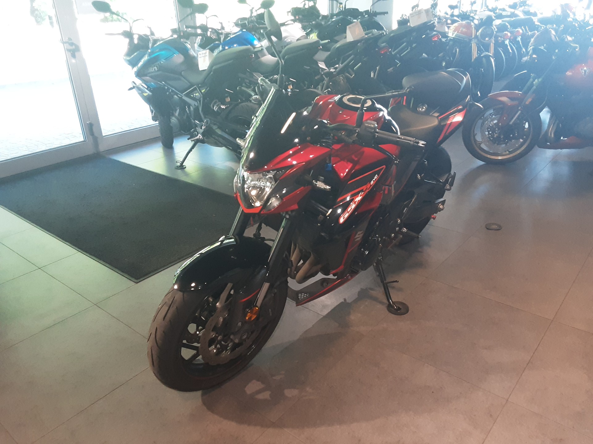 SUZUKI GSX-S 750 ABS-image-3