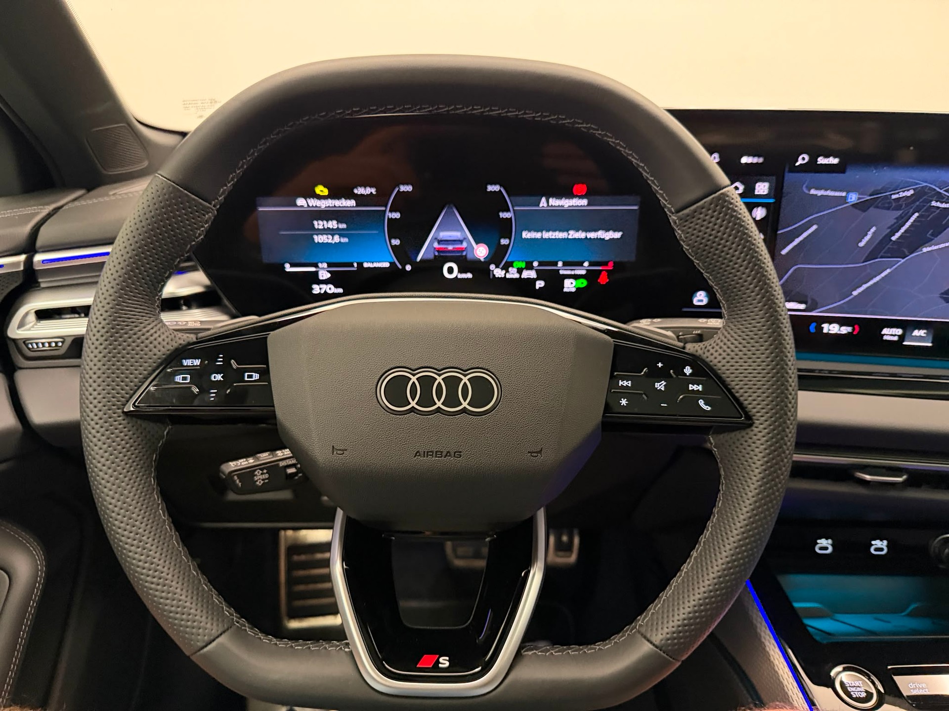 AUDI A6 Avant TDI S-Line 150 kW S tronic-image-22