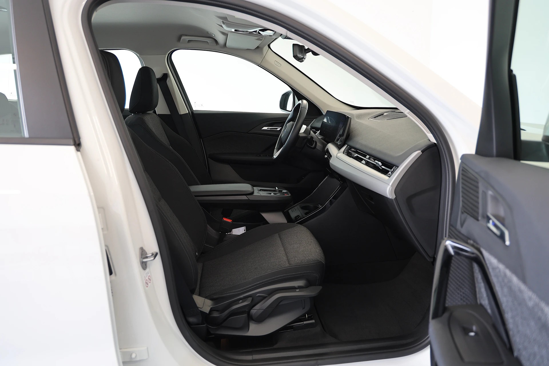 BMW X1 20d xDrive-image-11