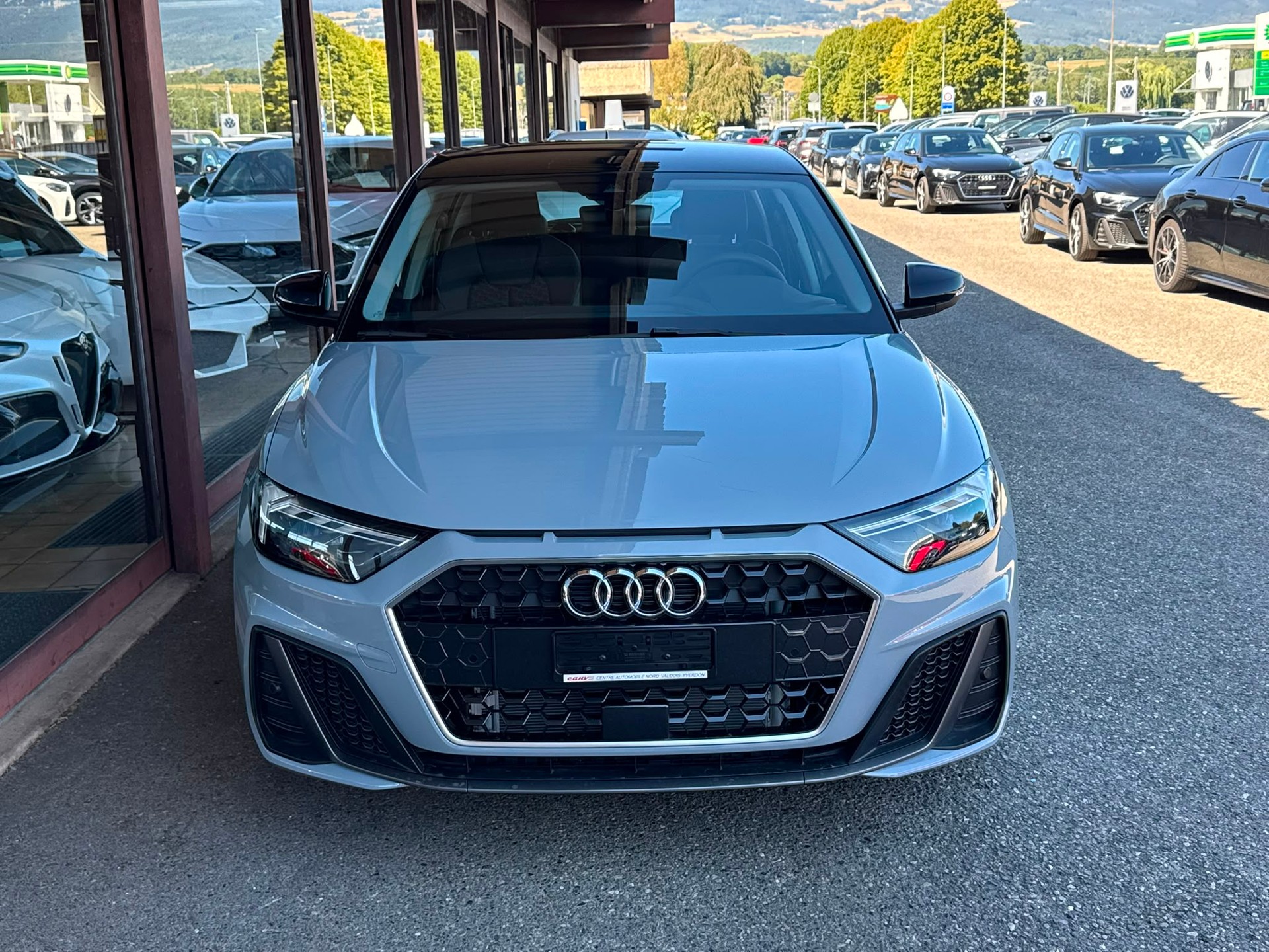AUDI A1 Sportback 30 TFSI S Line S-tronic-image-2