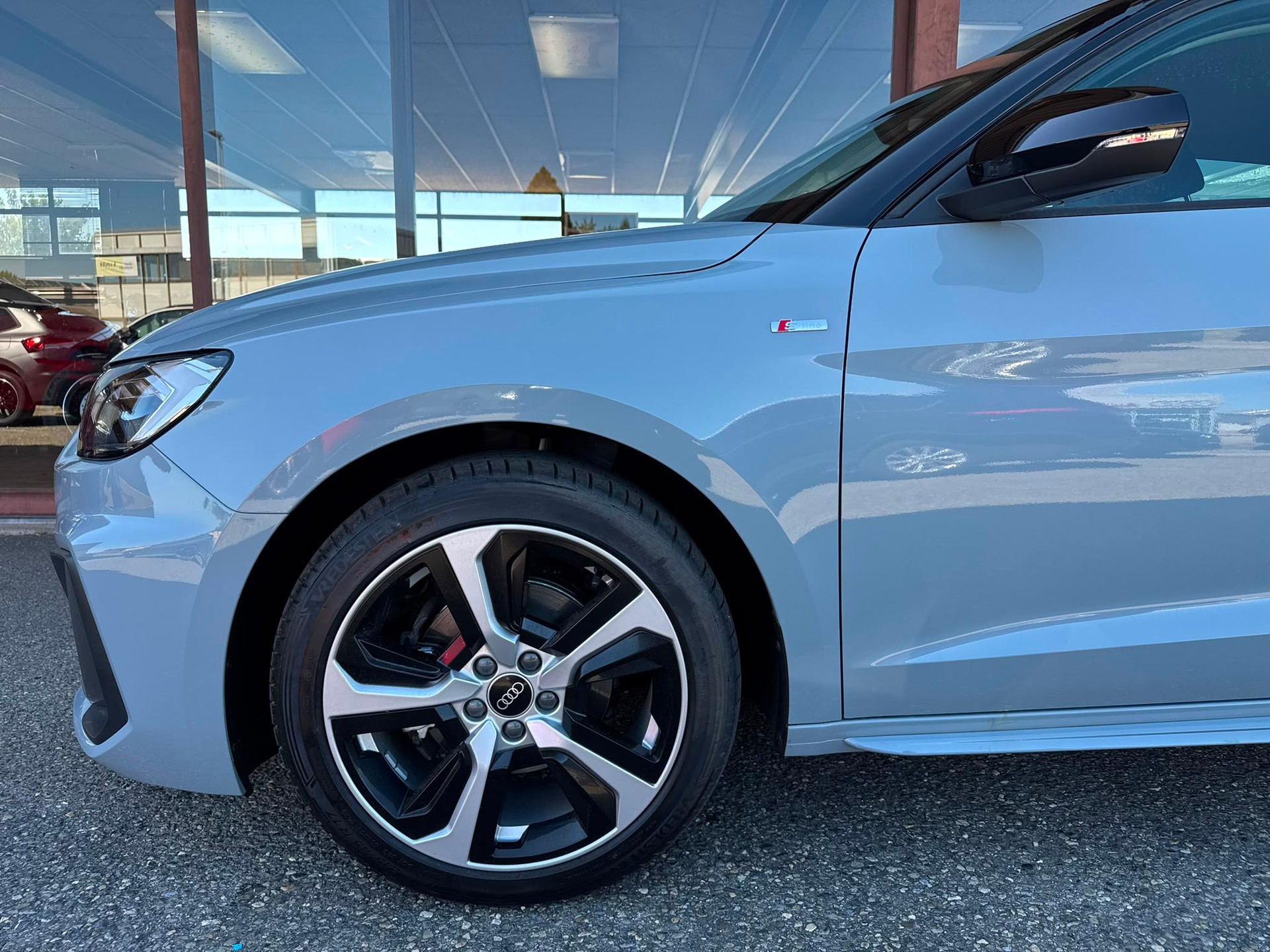 AUDI A1 Sportback 30 TFSI S Line S-tronic-image-5