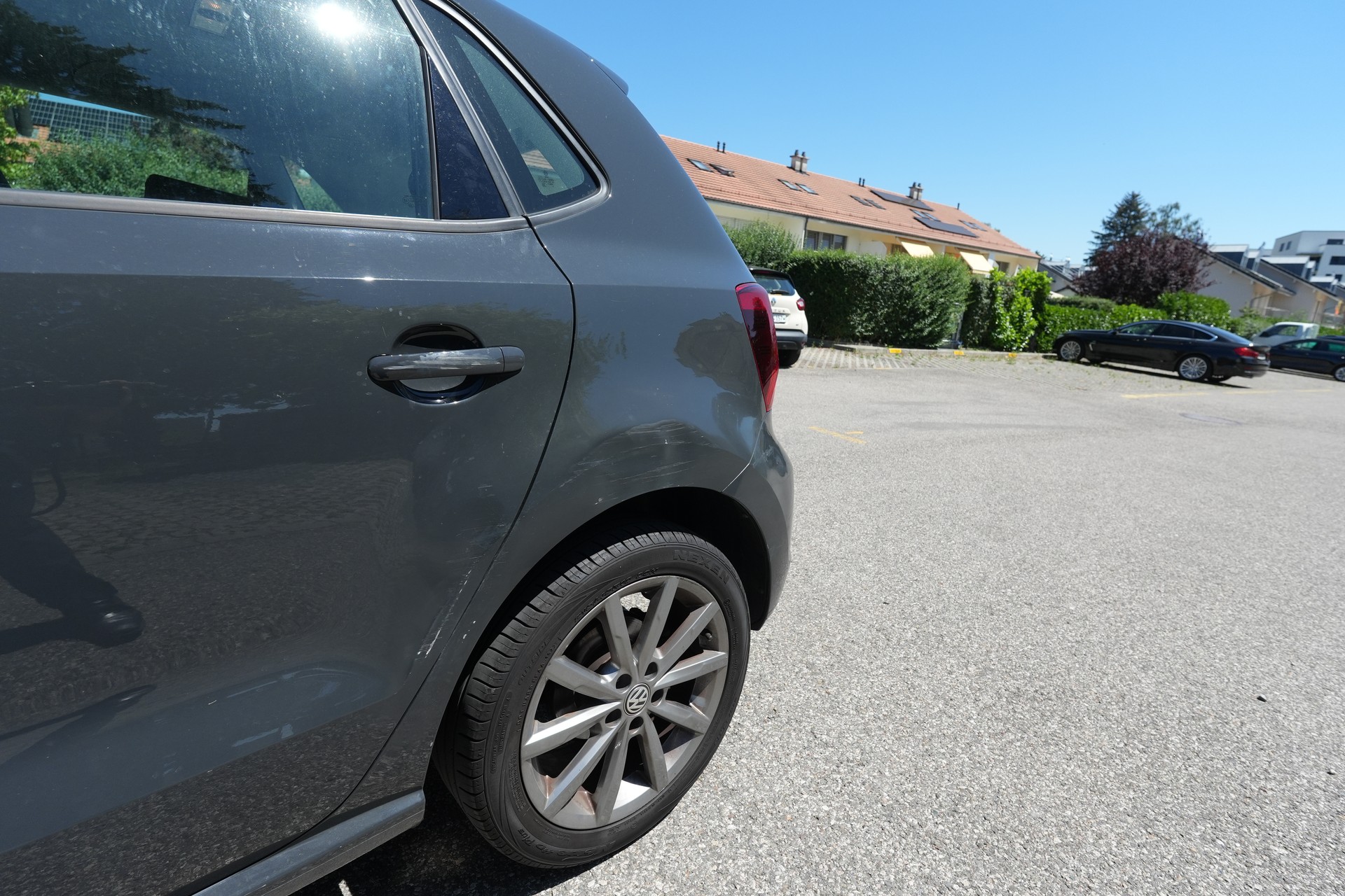 VW 1.2 TSI 90 BlueMT Lounge-image-3
