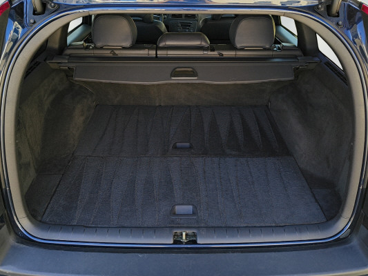 VOLVO V70 2.4T AWD-image-8