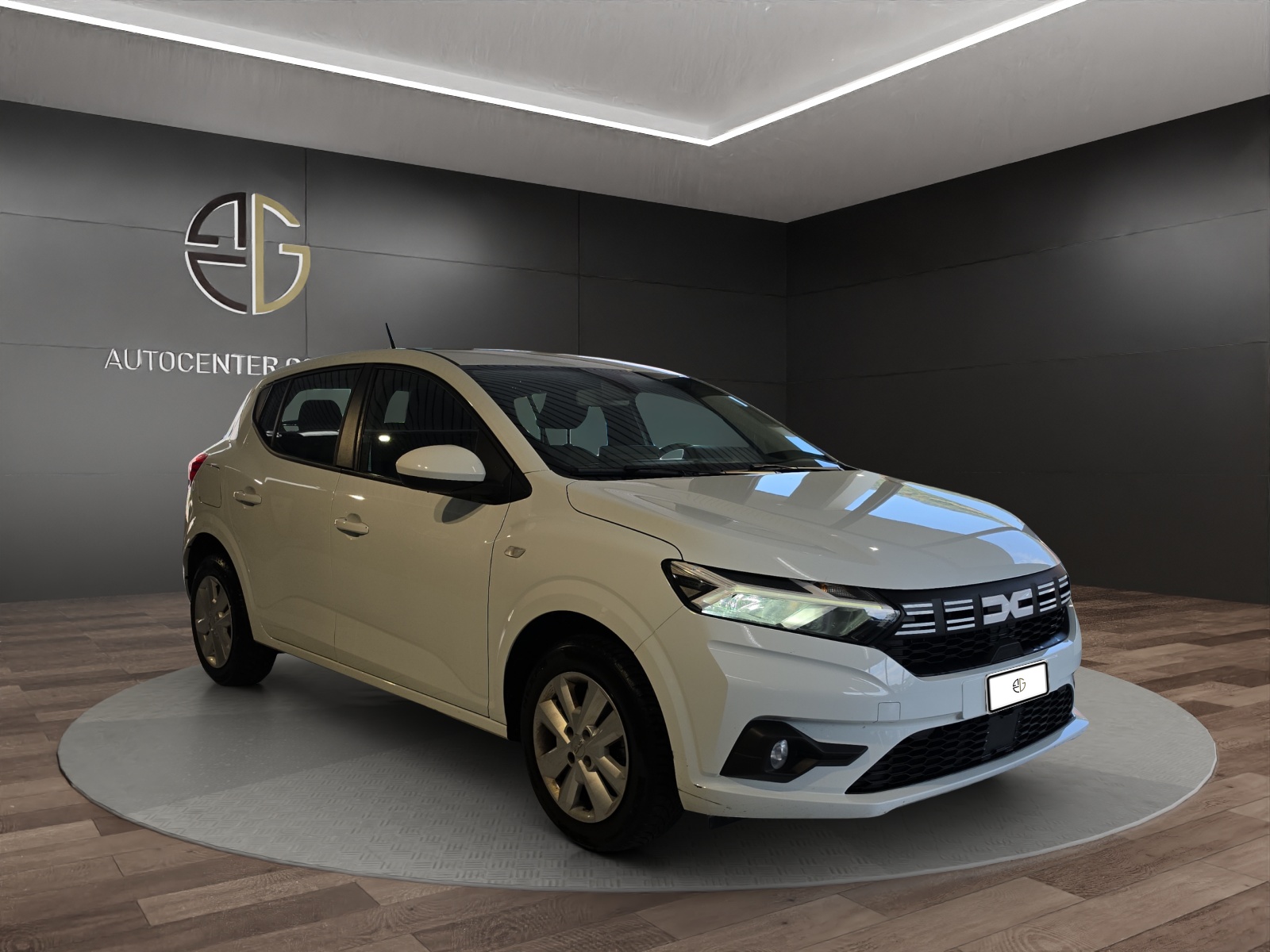 DACIA Sandero TCe 90 Expression CVT-image-5