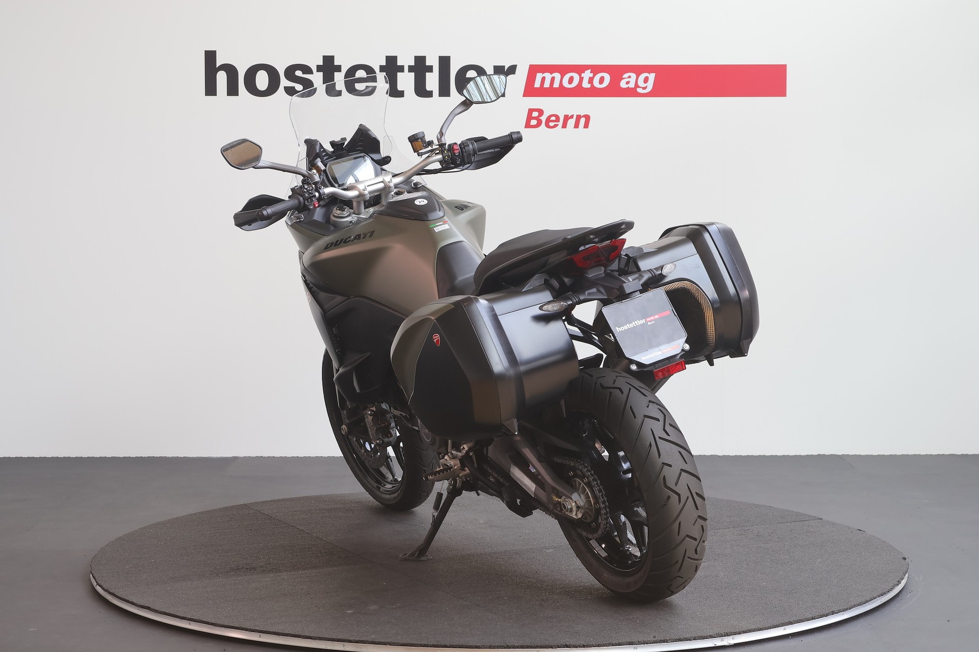 DUCATI Multistrada V2 S Travel-showroom-element-3