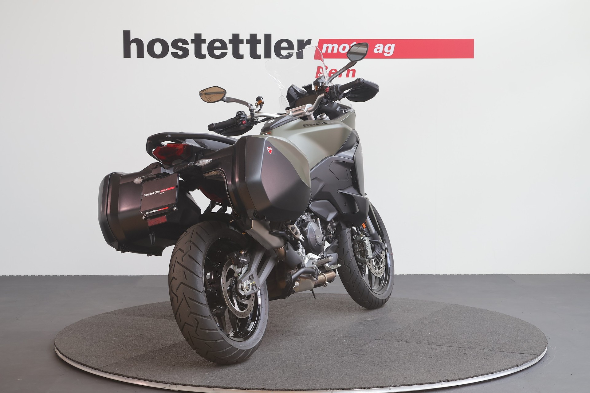DUCATI Multistrada V2 S Travel-showroom-element-2