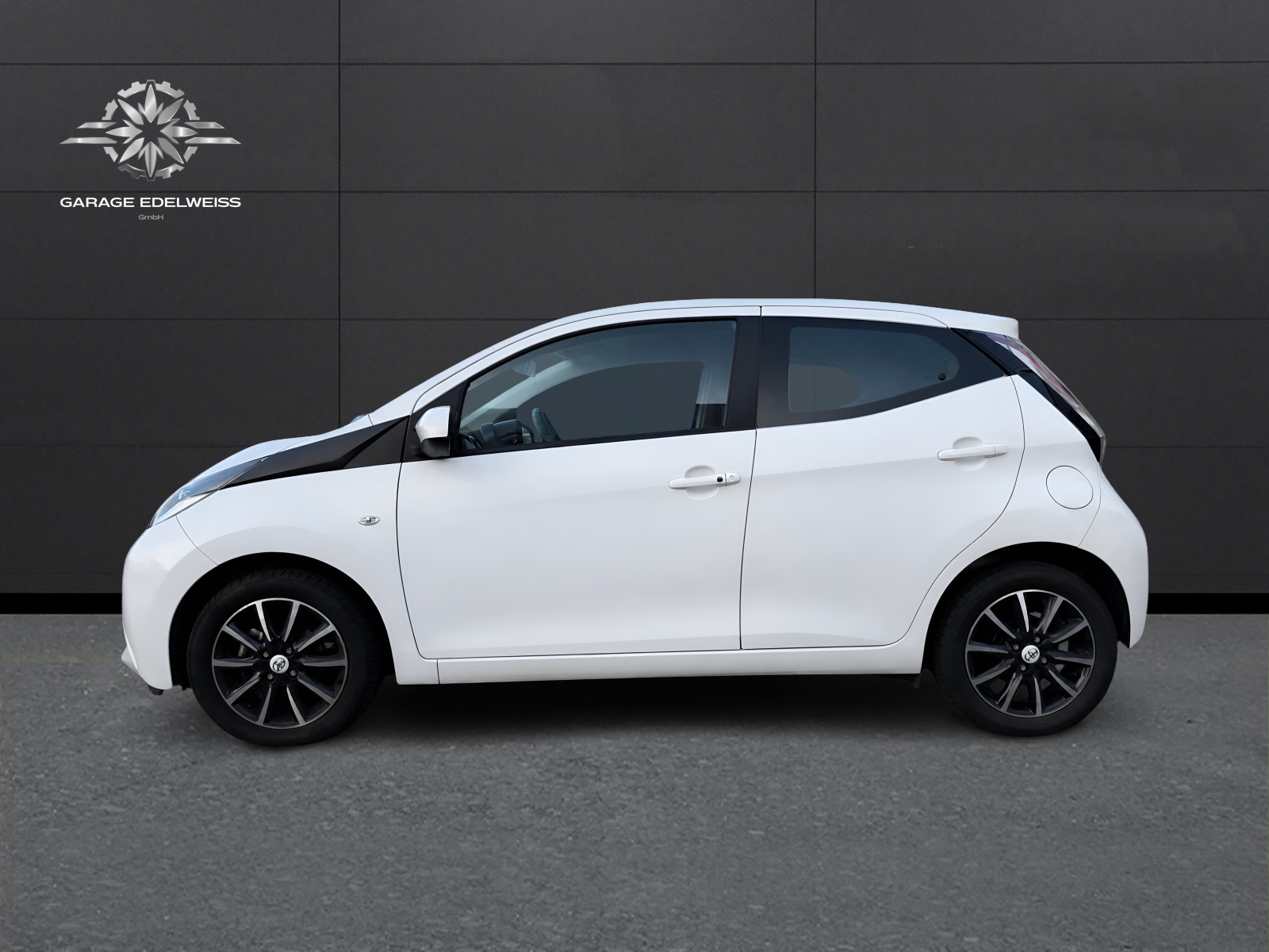TOYOTA Aygo 1.0 VVT-i Trend MultiMode-showroom-element-1
