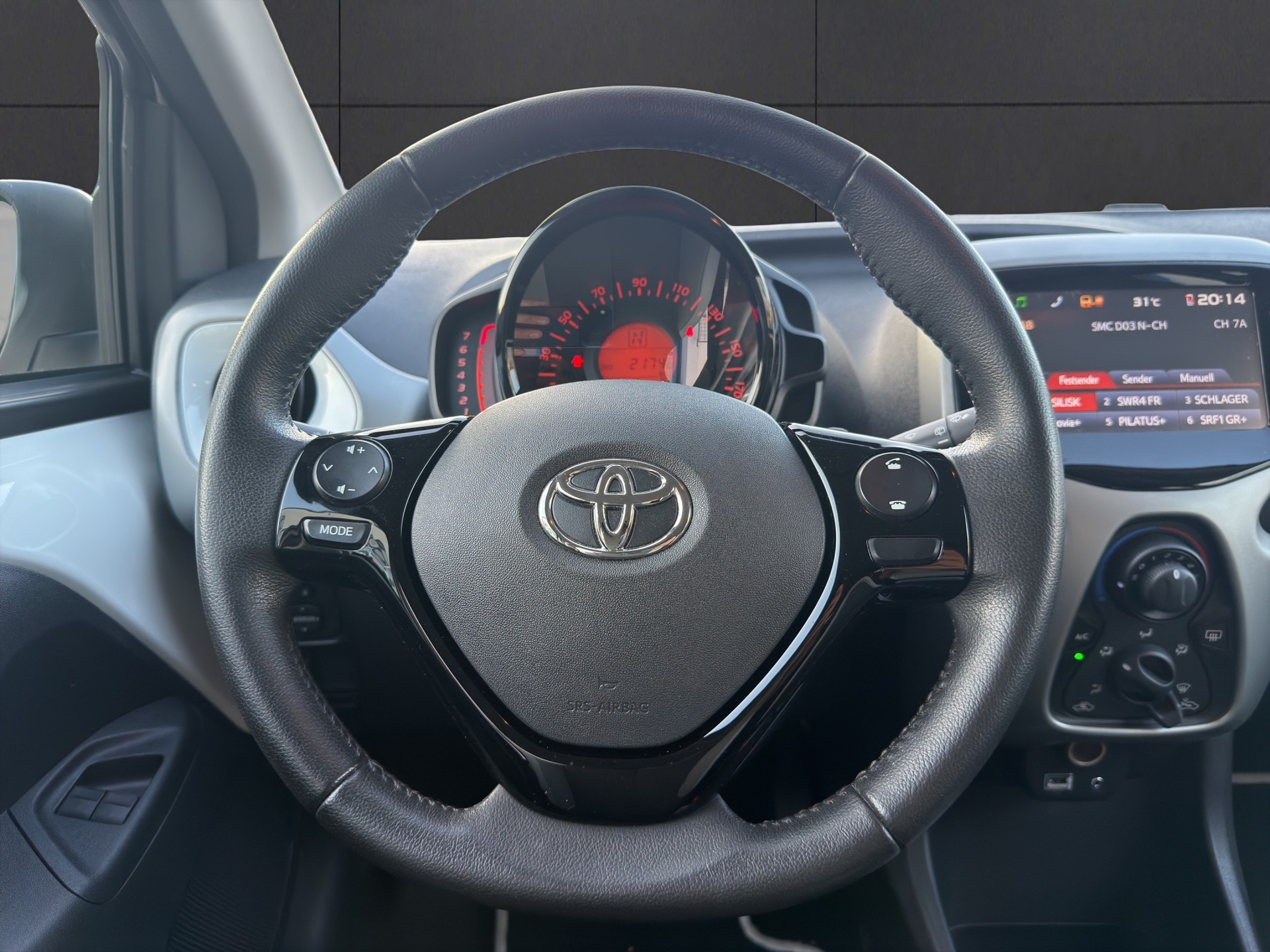 TOYOTA Aygo 1.0 VVT-i Trend MultiMode-image-9