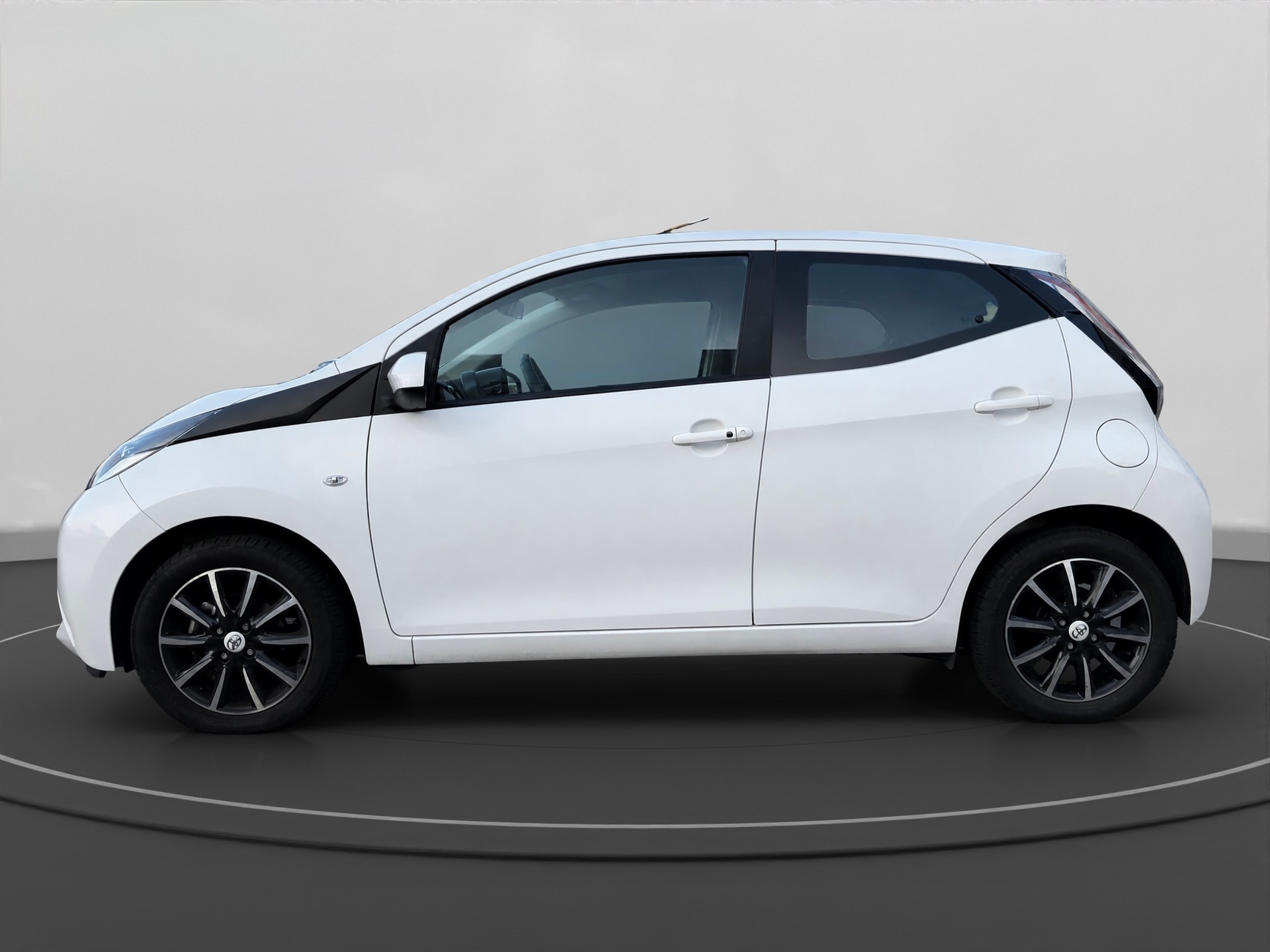 TOYOTA Aygo 1.0 VVT-i Trend MultiMode-image-1