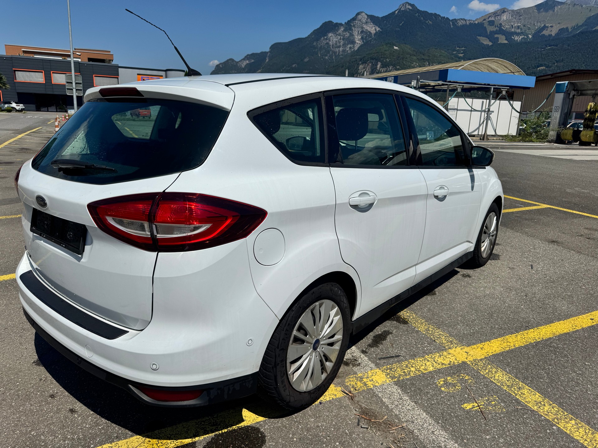 FORD C-Max 2.0 TDCi Titanium PowerShift-image-5