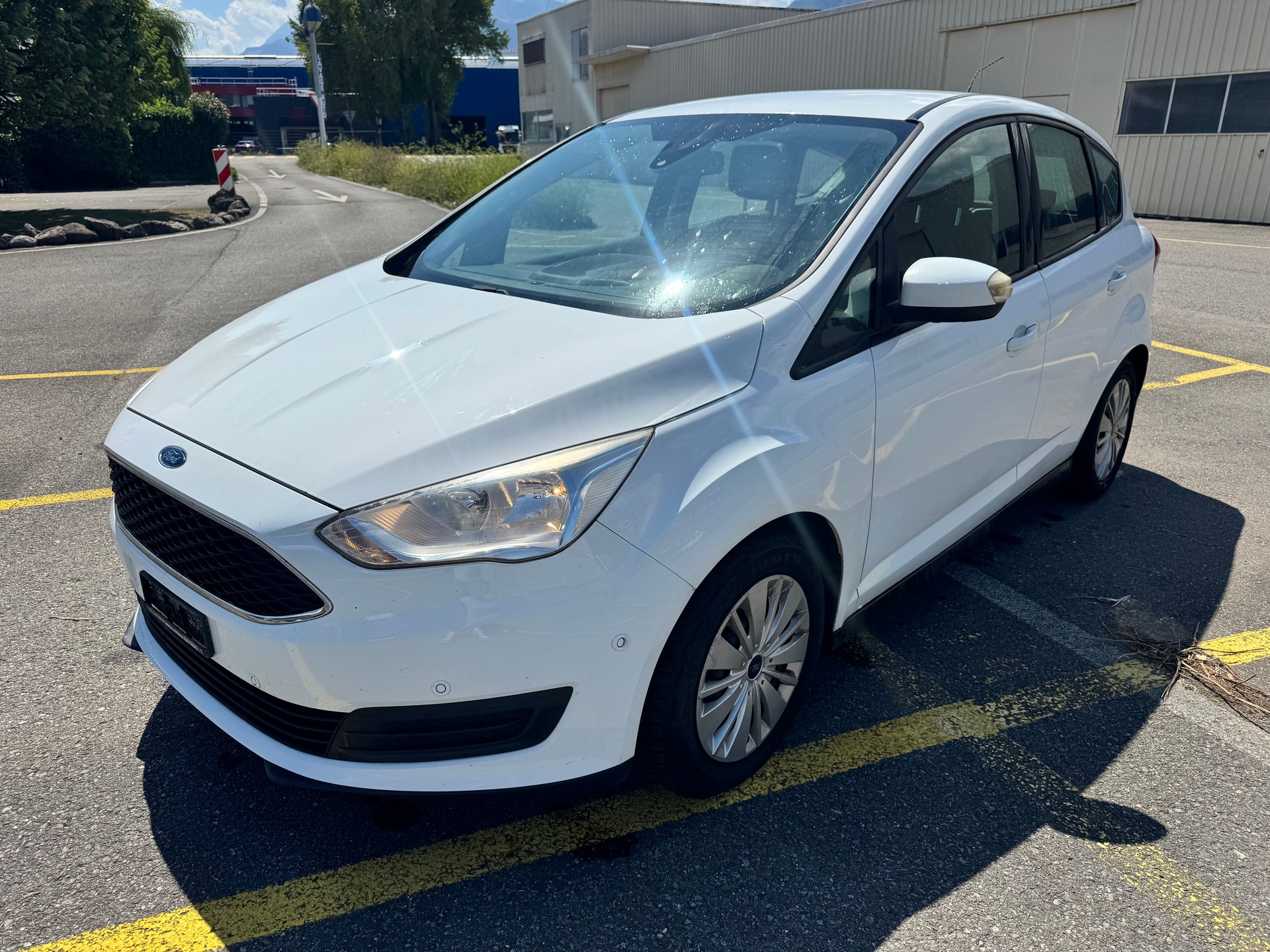 FORD C-Max 2.0 TDCi Titanium PowerShift-image-2