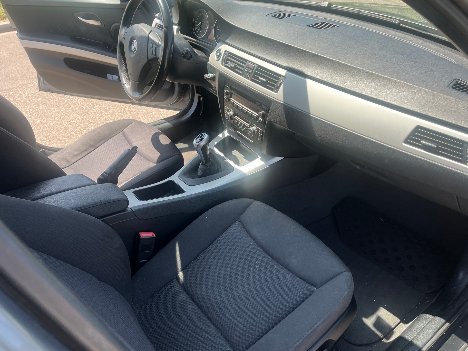 BMW 320d Touring more4you-image-11