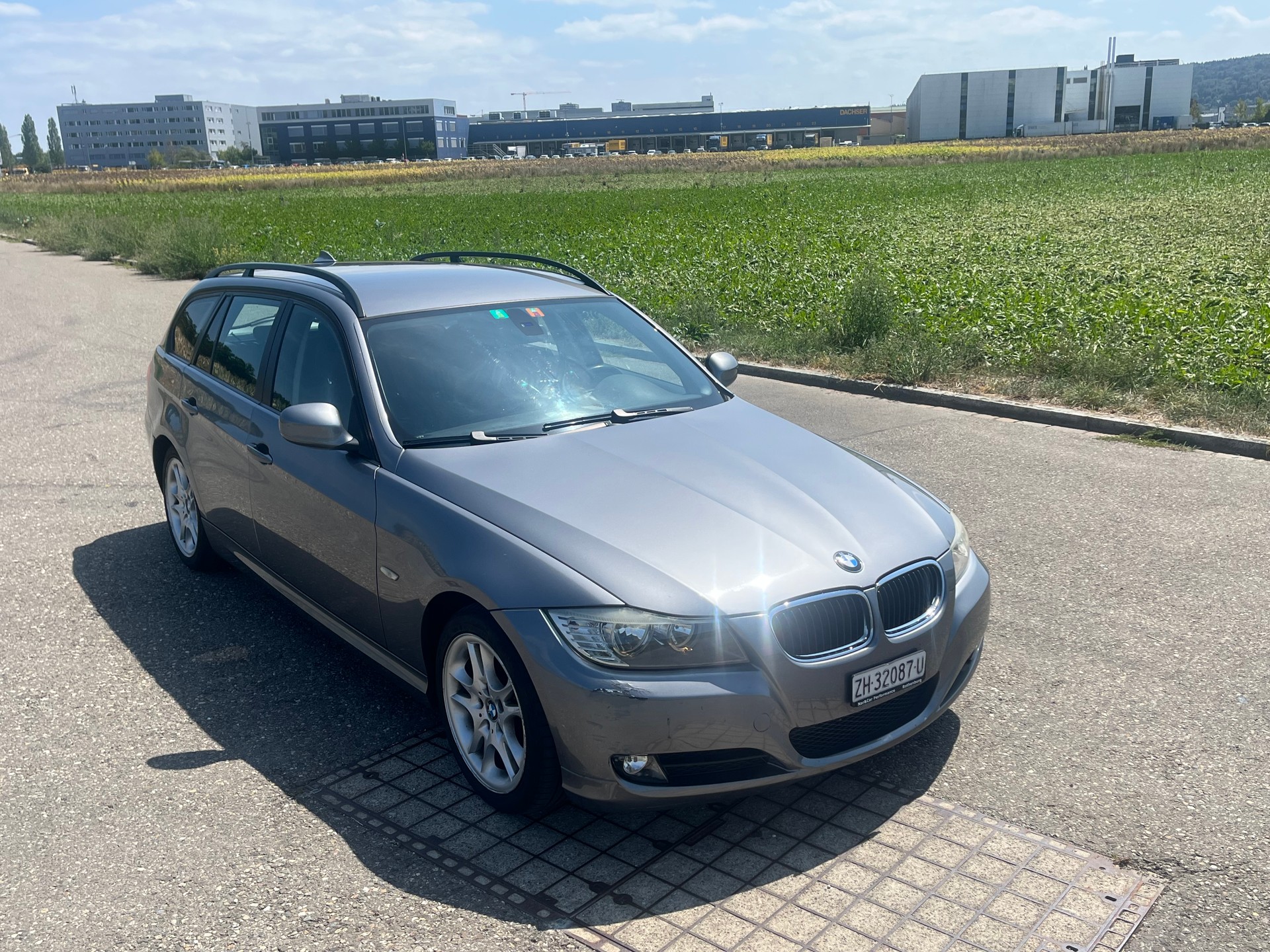 BMW 320d Touring more4you-image-1