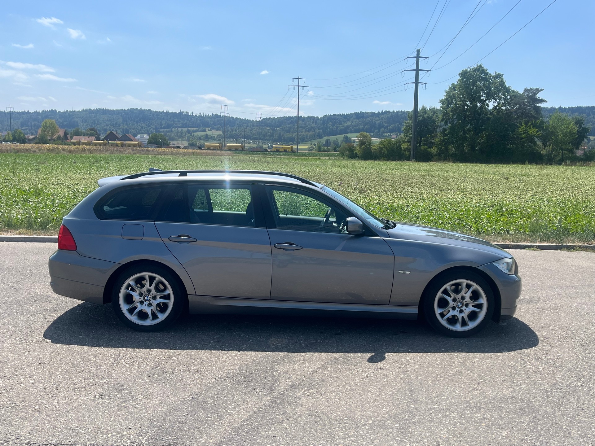 BMW 320d Touring more4you-image-5