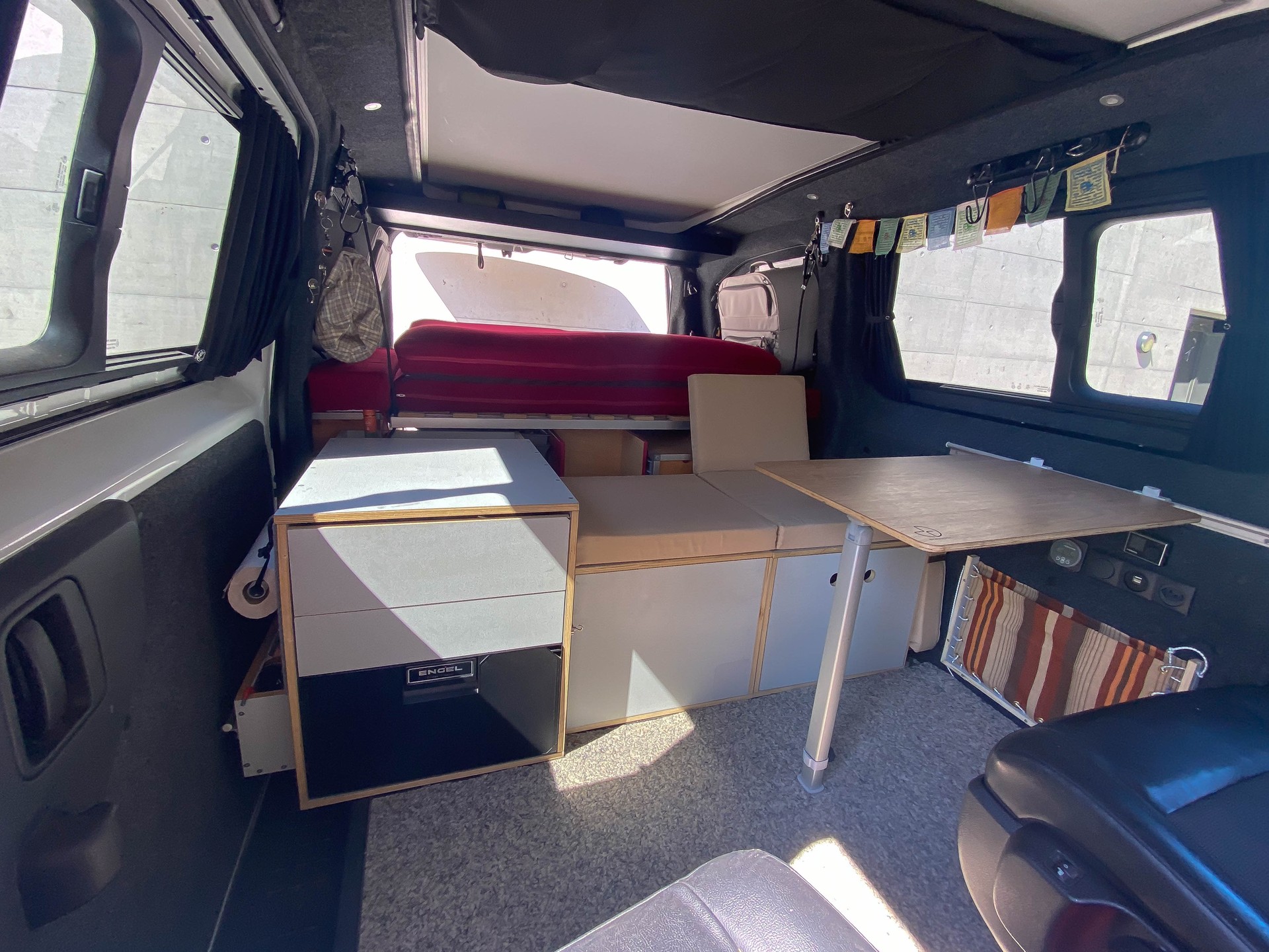 TOYOTA Firenze - Autarker Camper Van-image-9