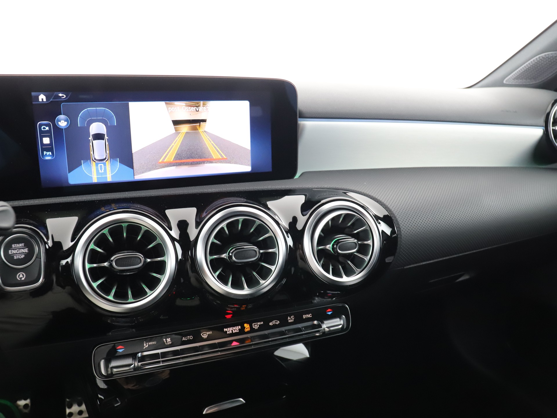 MERCEDES-BENZ A 220 d 8G-DCT-image-13