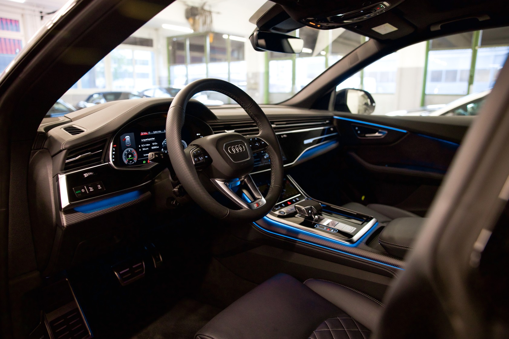 AUDI Q8 SUV 50 TDI quattro tiptronic *CH-FHZ. MIT GRATISSERVICE*-image-18