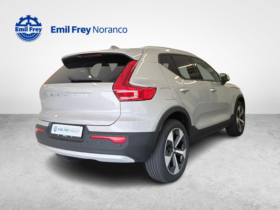 VOLVO XC40 1.5 T2 Core + Ruote invernali incluse-image-4