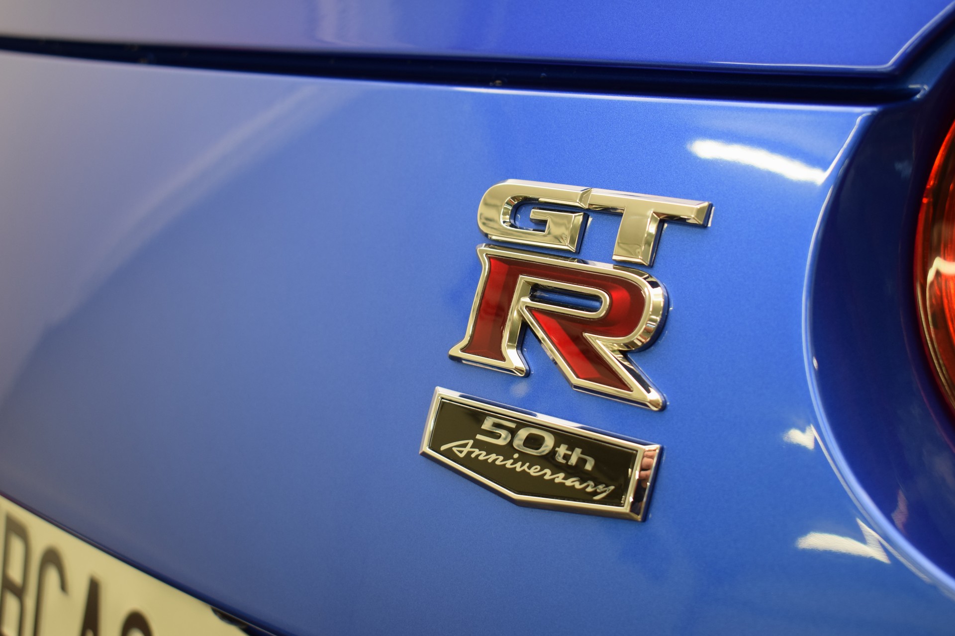 NISSAN GT-R 3.8 V6 Biturbo 50th Anniversary "Bayside Blue"-image-15