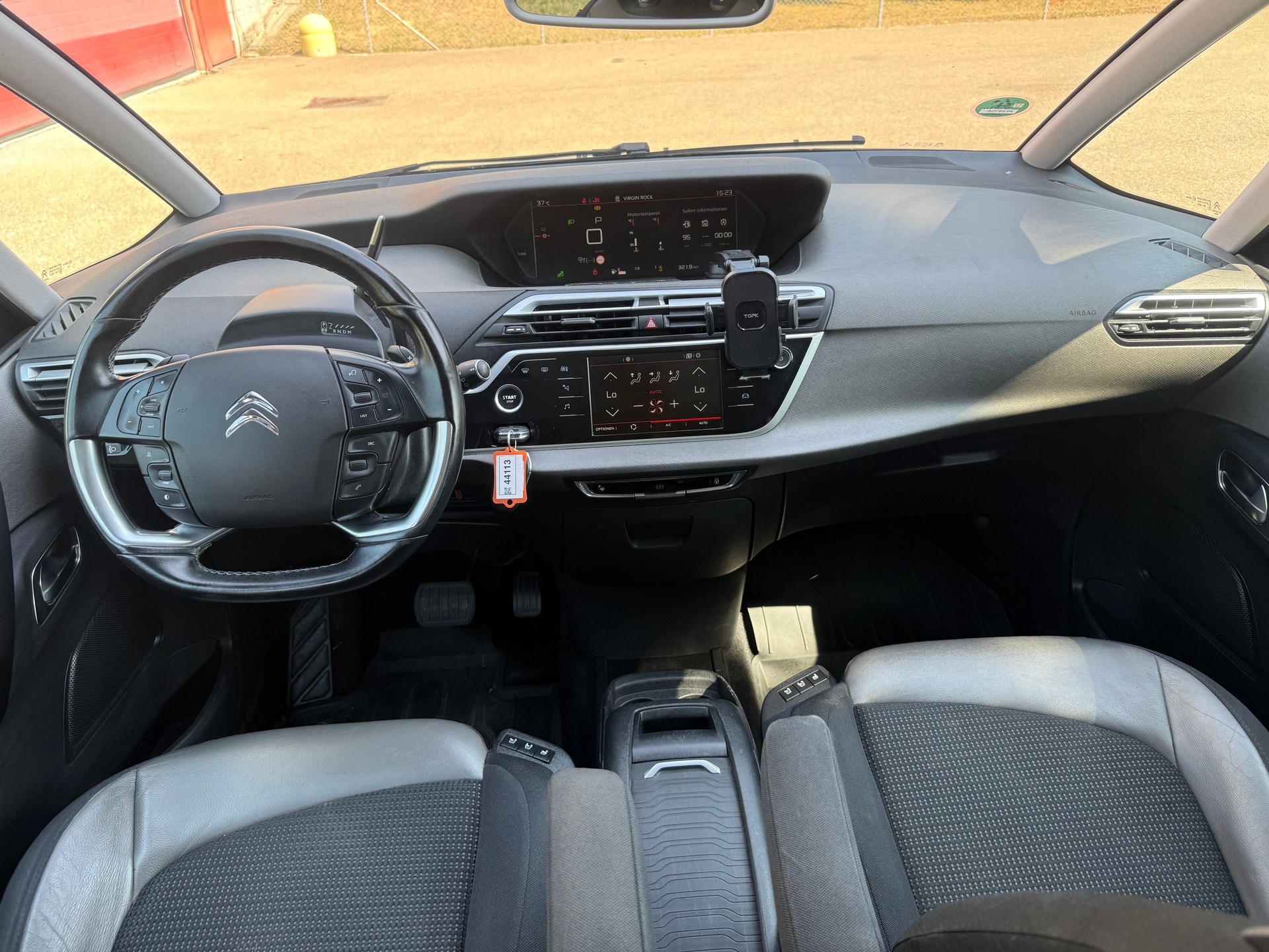 CITROEN C4 Spacetourer 2.0 BlueHDi Shine EAT8-image-7