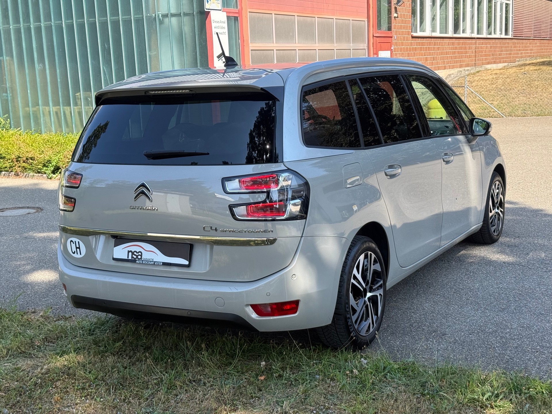 CITROEN C4 Spacetourer 2.0 BlueHDi Shine EAT8-image-5