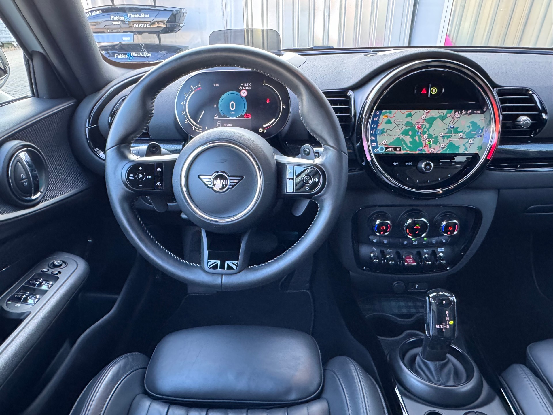 MINI Clubman Cooper S+4x4+Automat+LED+ACC+Navi+Bluetooth+Rückfahrkamera+18"Alu+Getönte Scheiben+Memory+Leder+Sitzheizung+-image-13