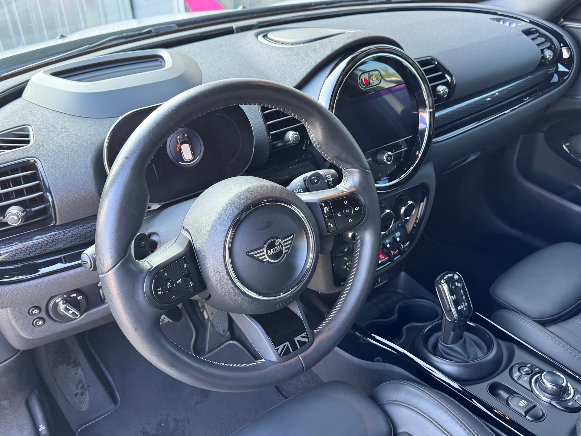 MINI Clubman Cooper S+4x4+Automat+LED+ACC+Navi+Bluetooth+Rückfahrkamera+18"Alu+Getönte Scheiben+Memory+Leder+Sitzheizung+-image-11