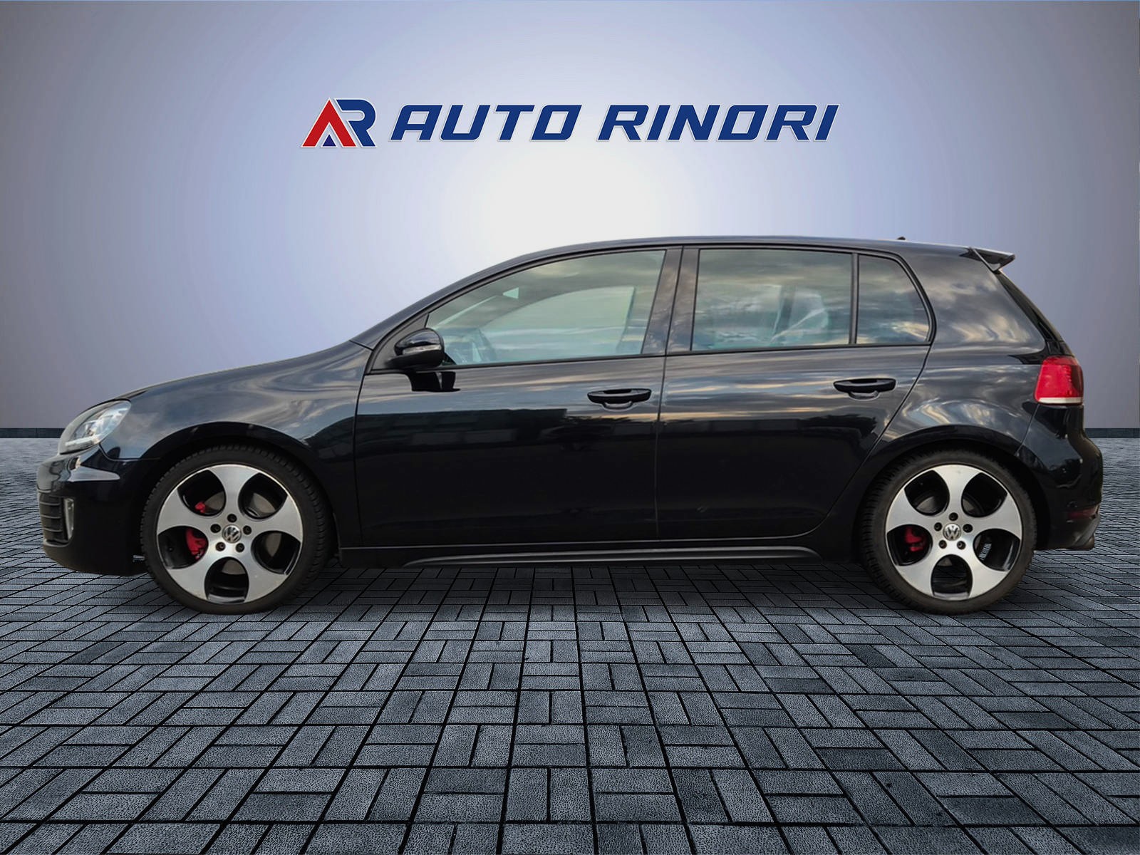 VW Golf 2.0 TSI GTI DSG-image-2